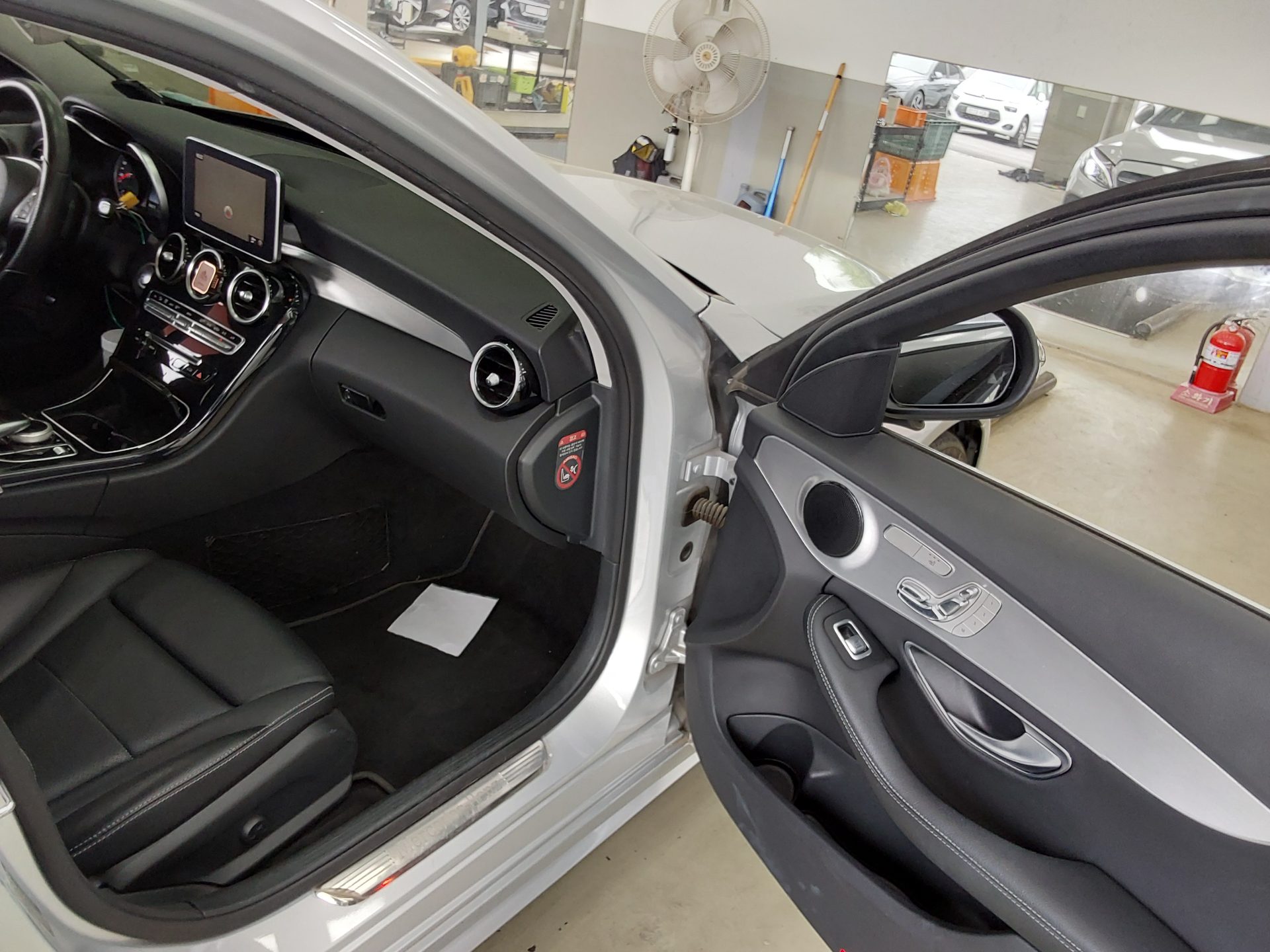 Mercedes-Benz C-Class - 13