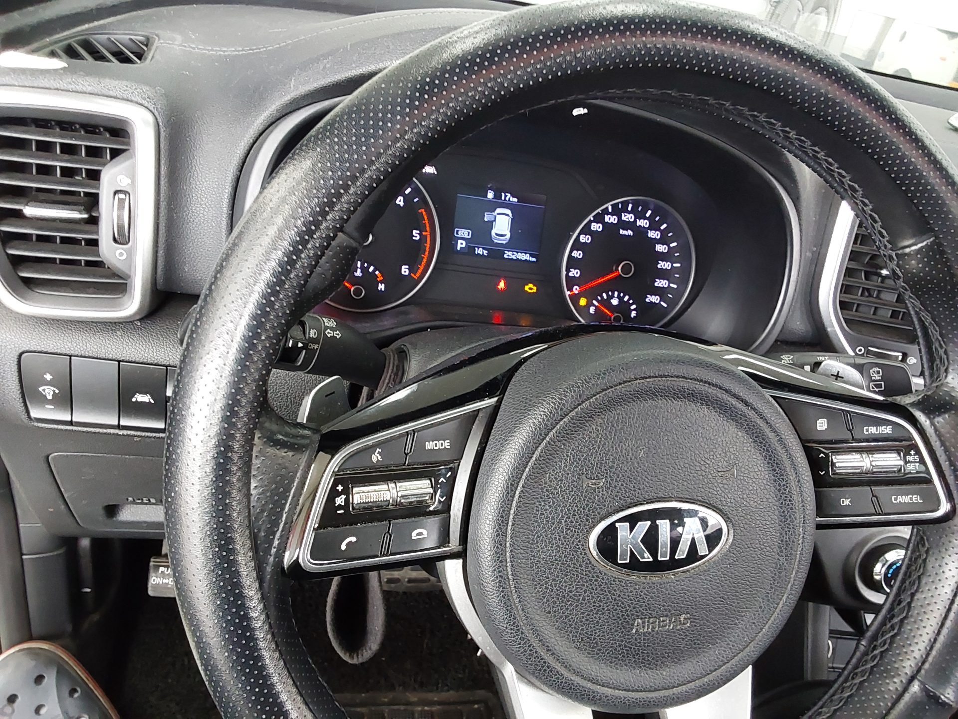 Kia Sportage - 16