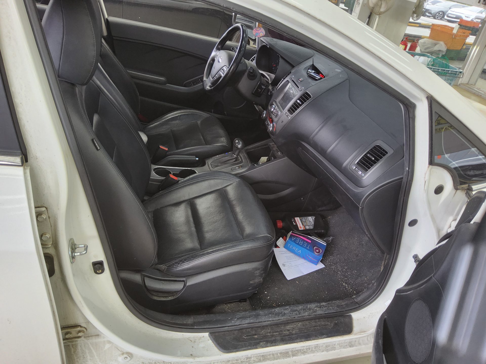Kia K3 2013 - Image 13