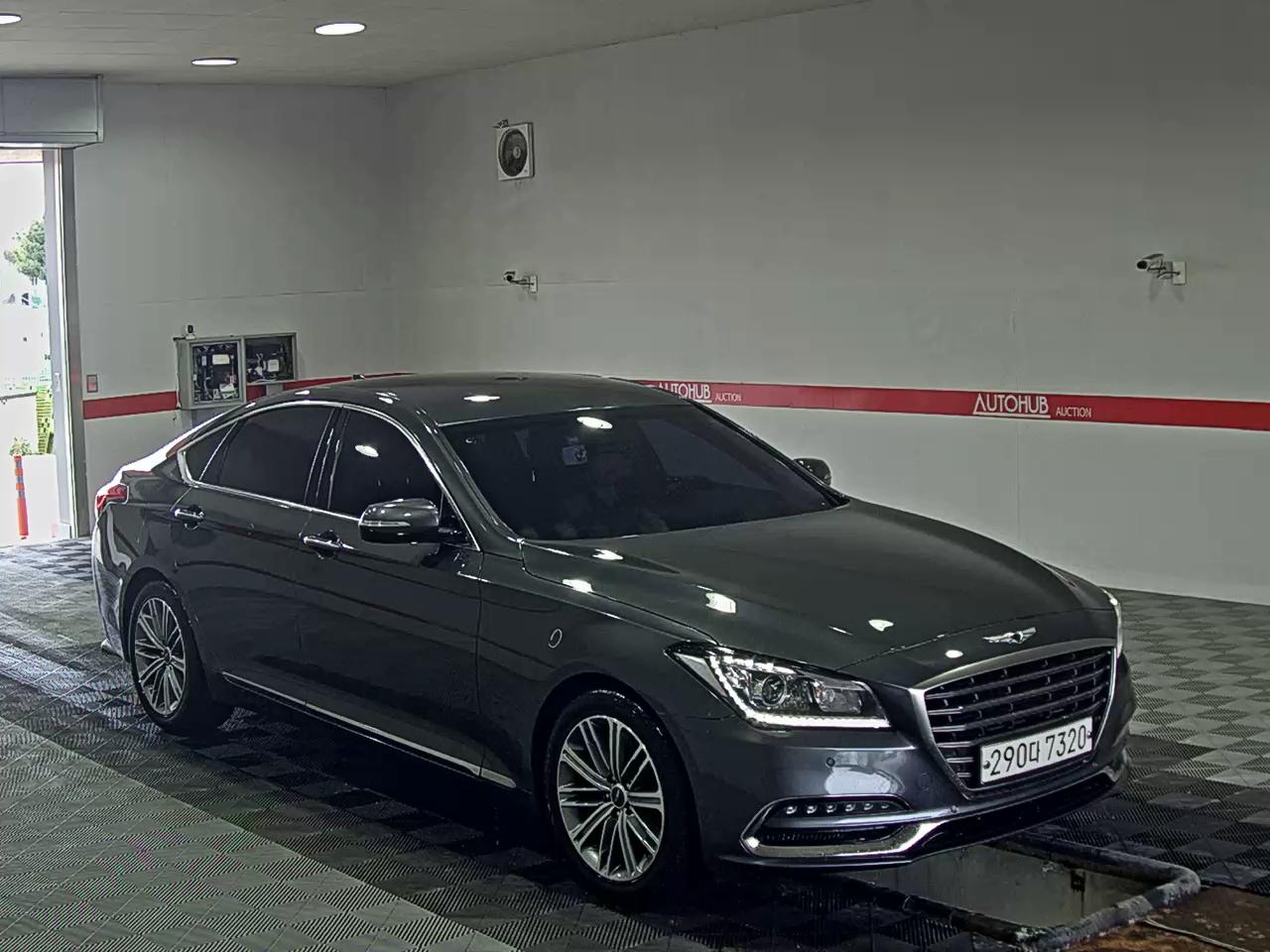 Genesis G80 2018 - Image 2