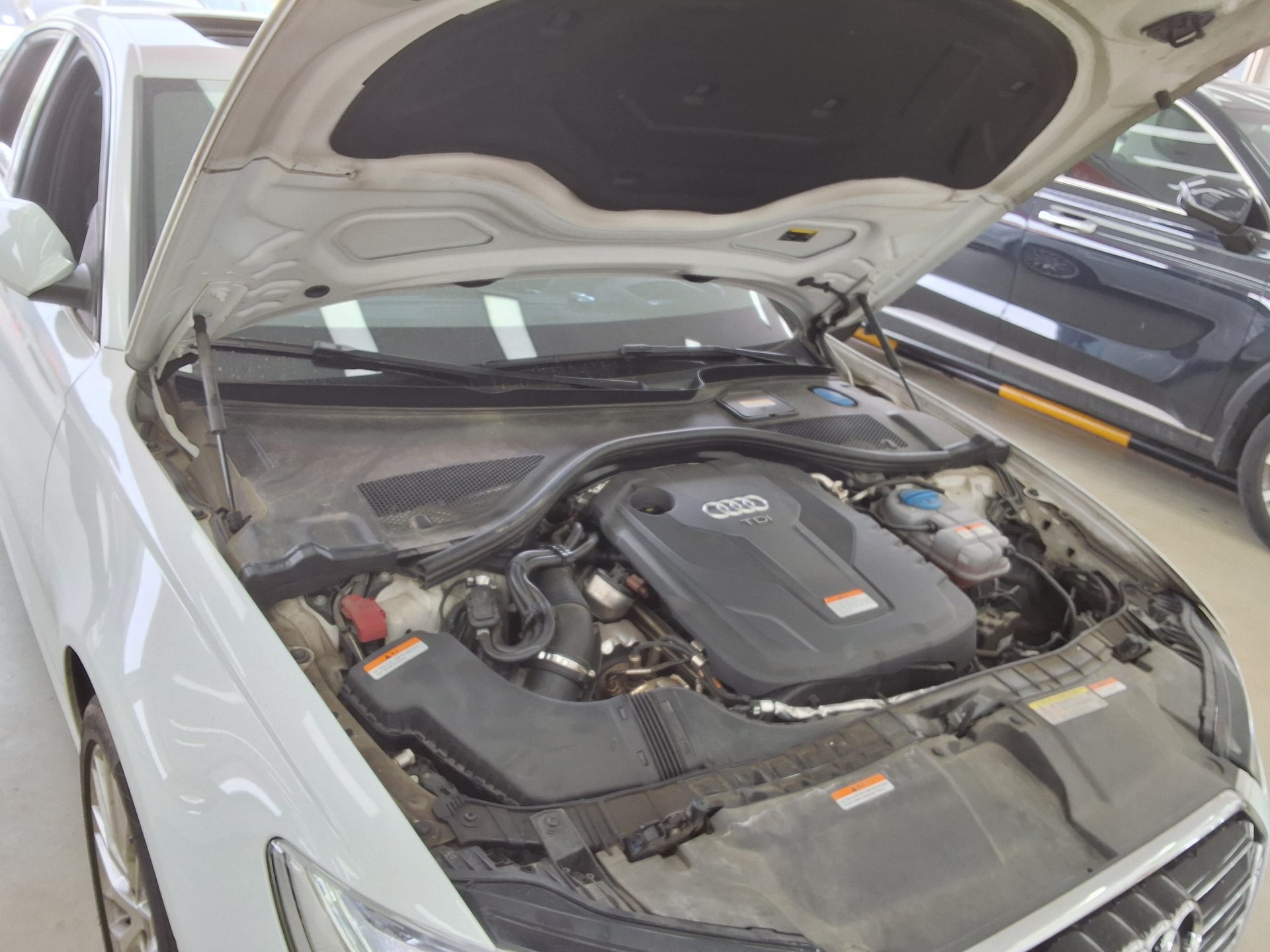 Audi A6 2018 - Image 17
