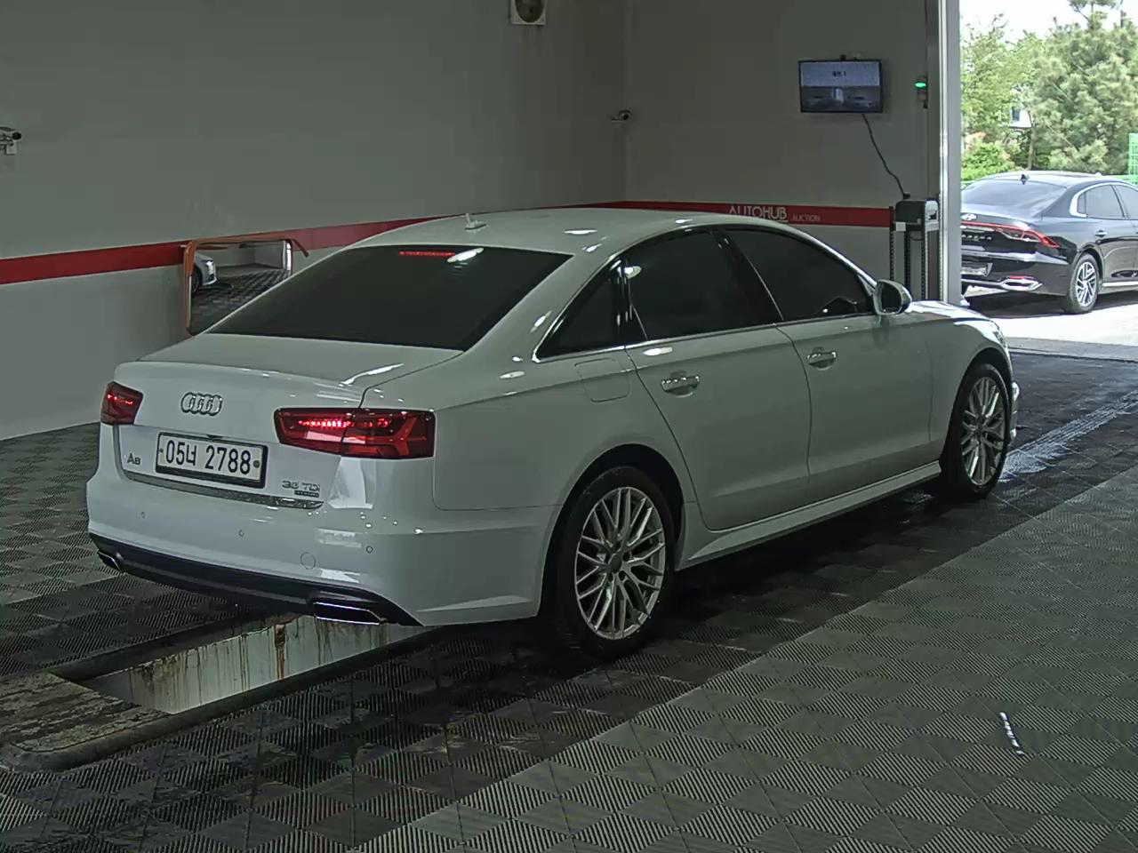 Audi A6 2018 - Image 4