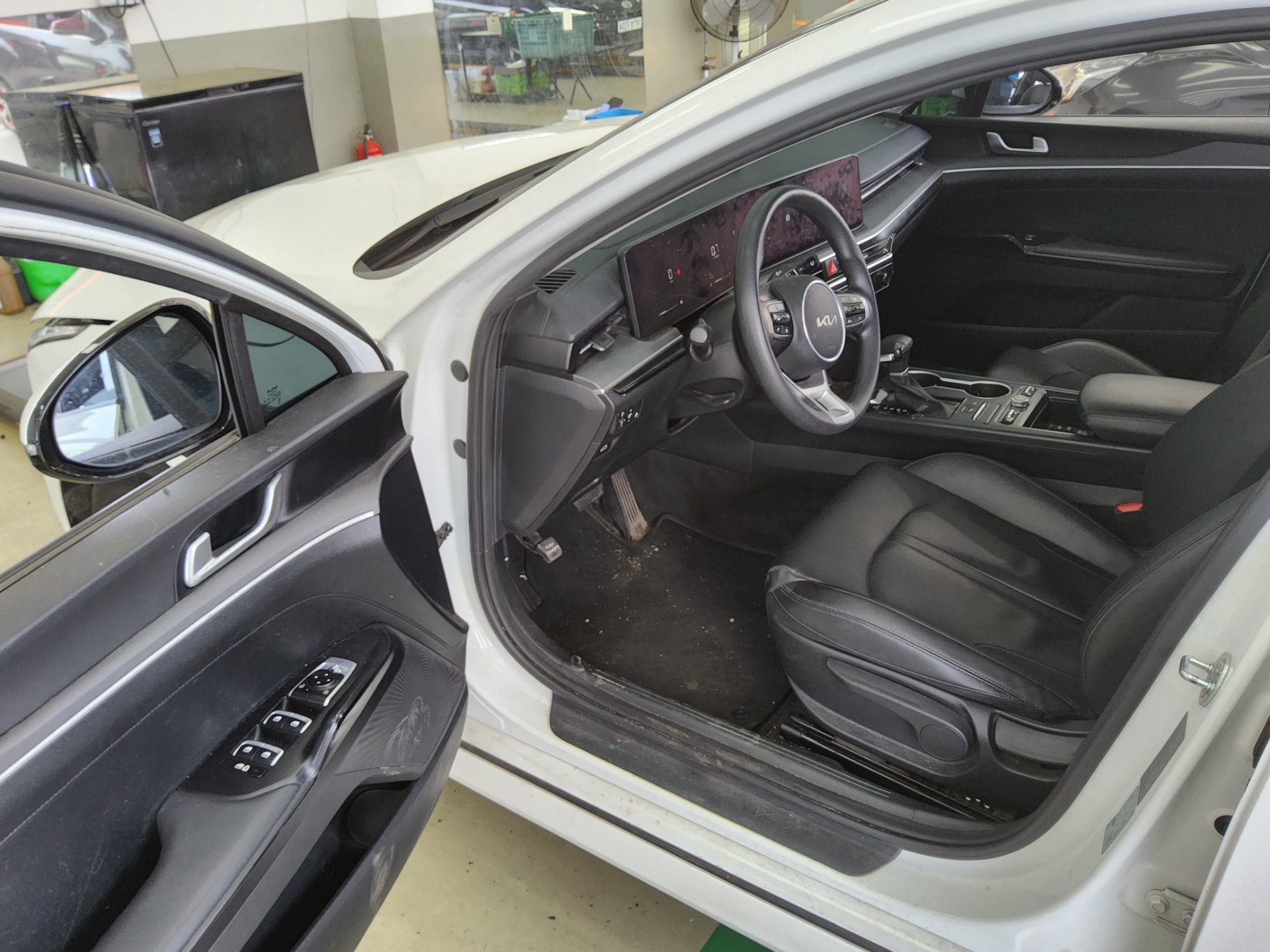 كيا K5 2024 - صورة 9