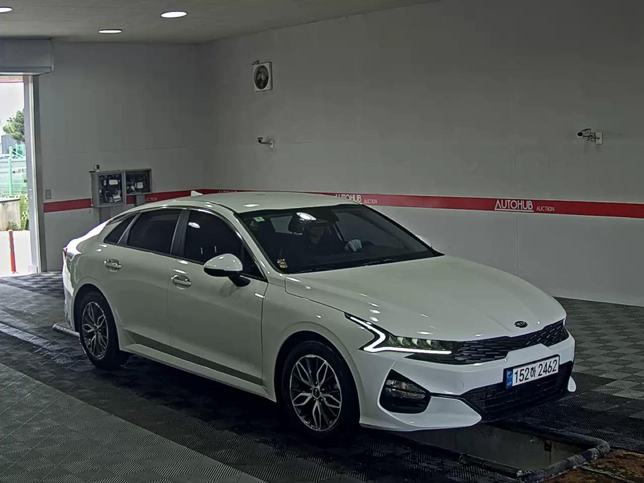 Kia K5 2021 - Image 2