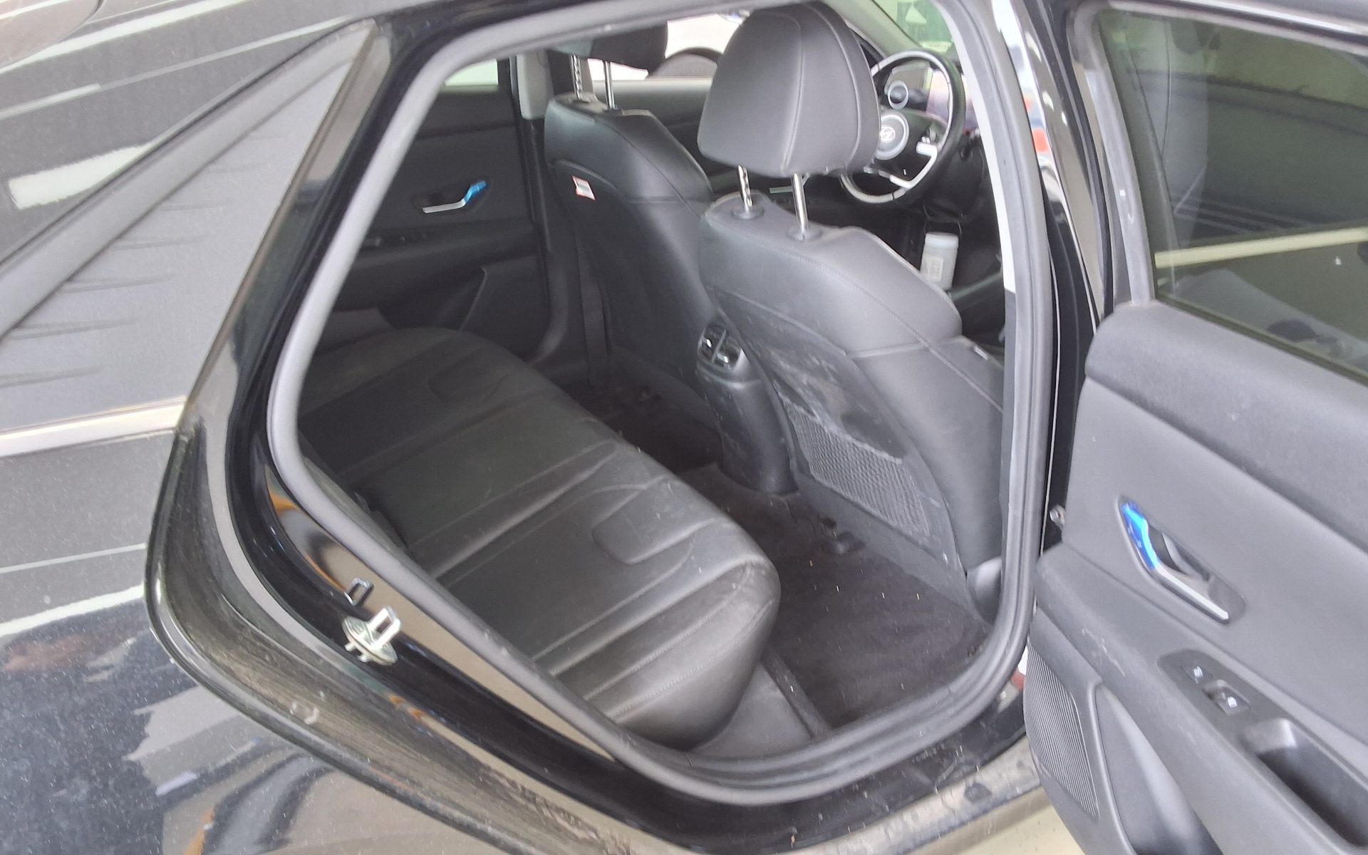 Hyundai Elantra 2022 - Image 12