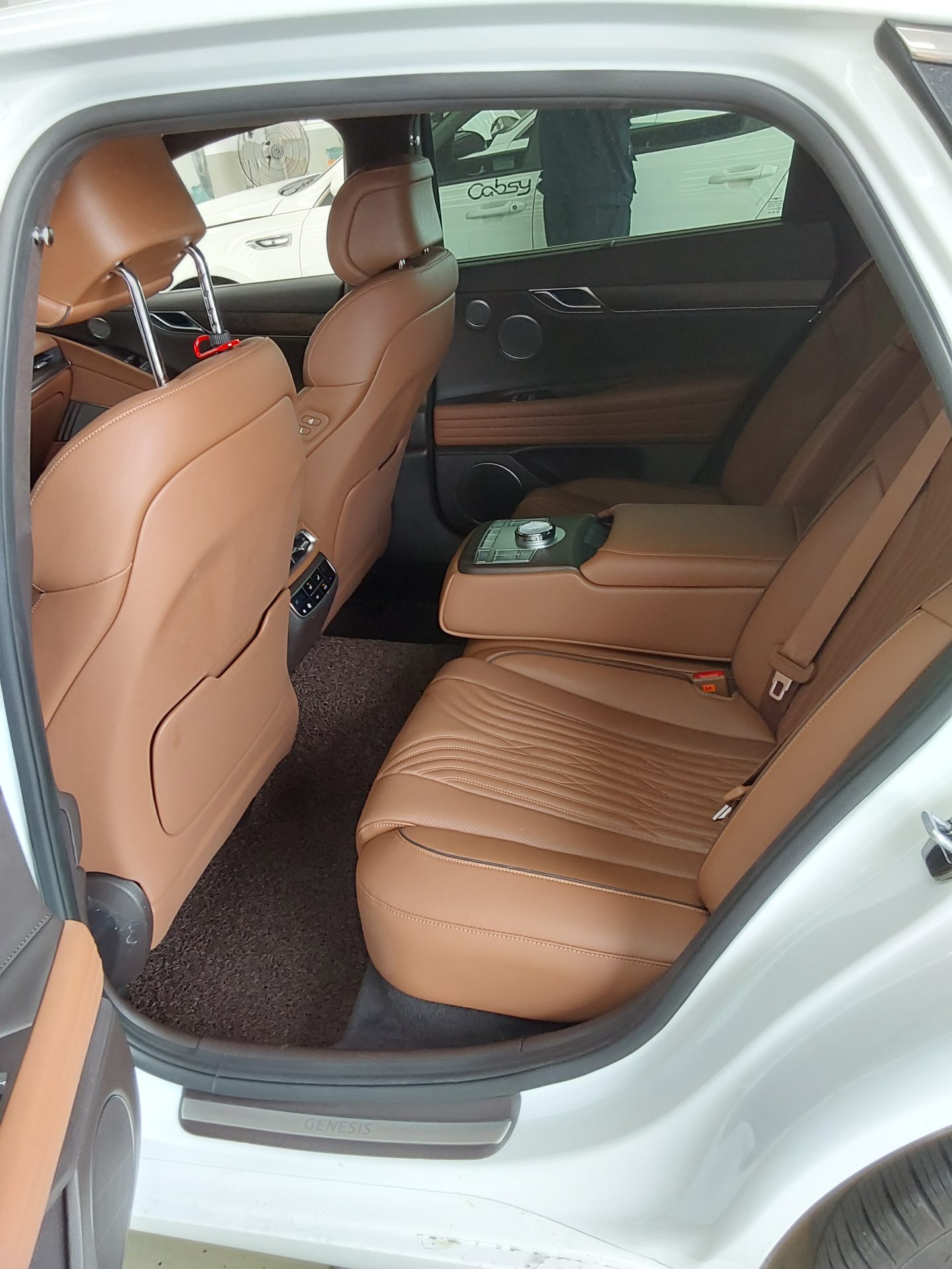 هيونداي جينيسيس 2023 - صورة 11