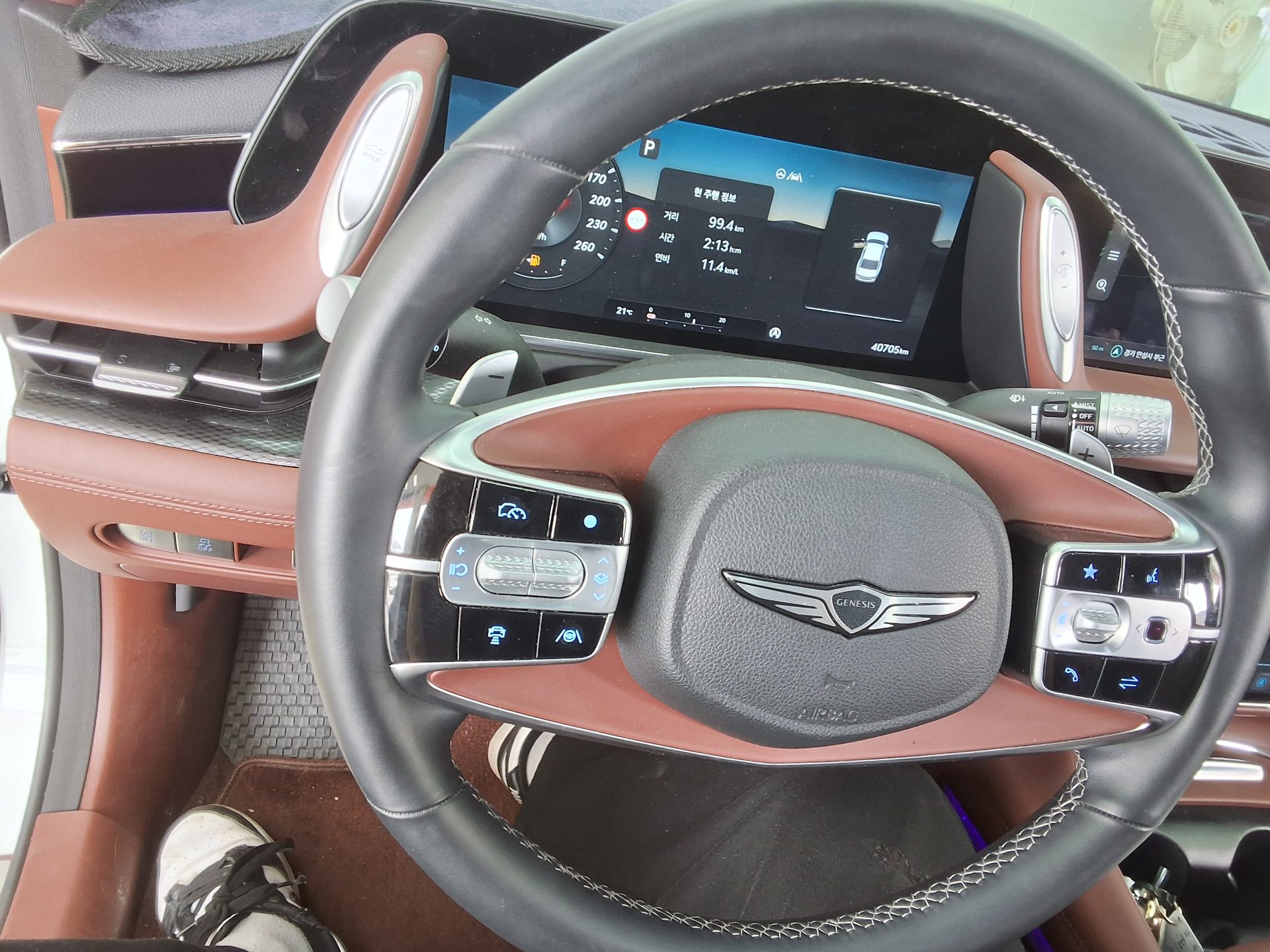 هيونداي جينيسيس 2023 - صورة 21