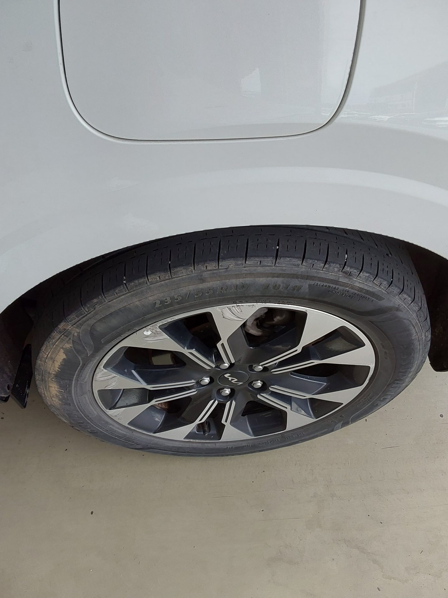 Kia Carnival 2023 - Image 19