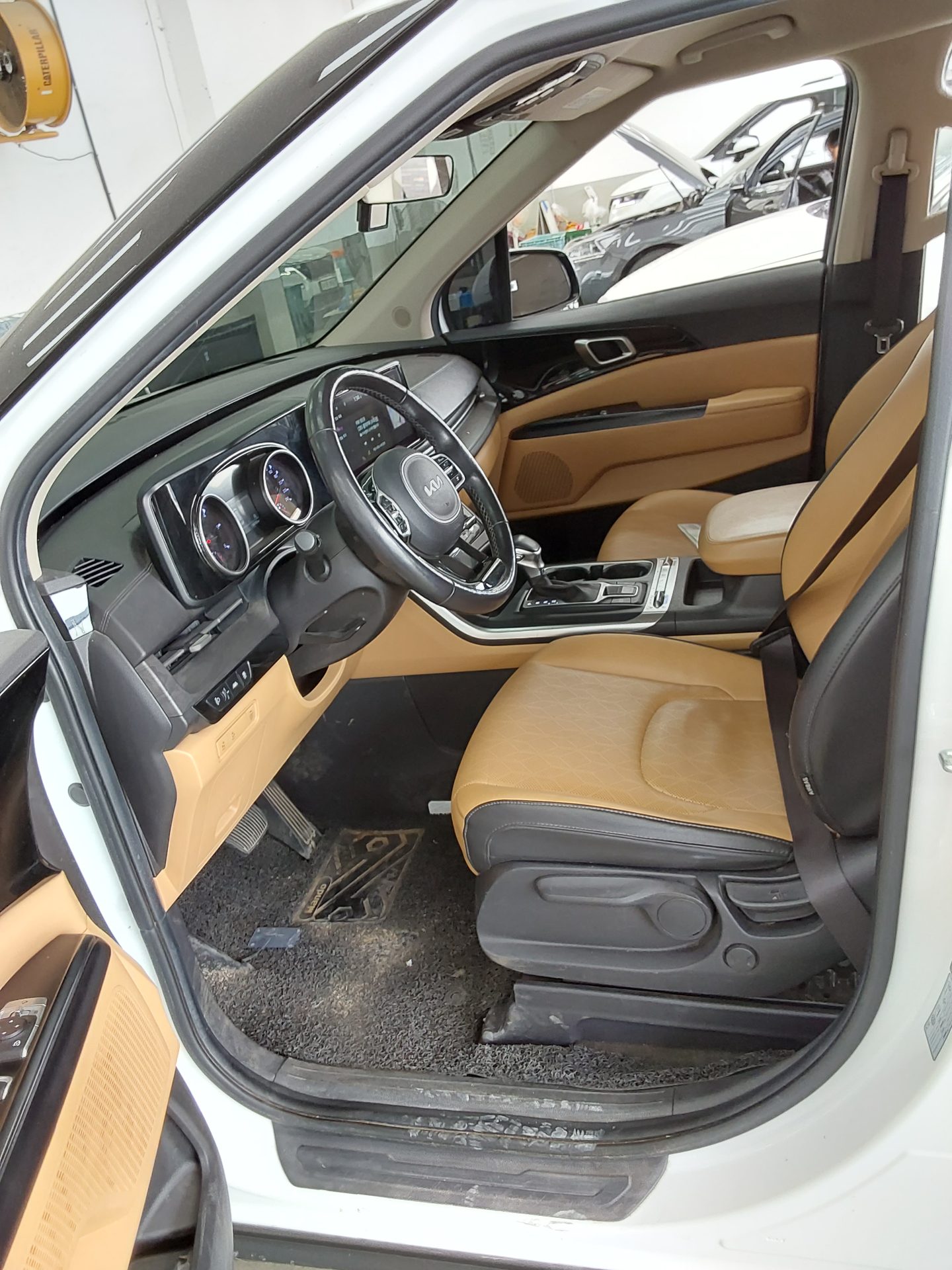 Kia Carnival 2023 - Image 9