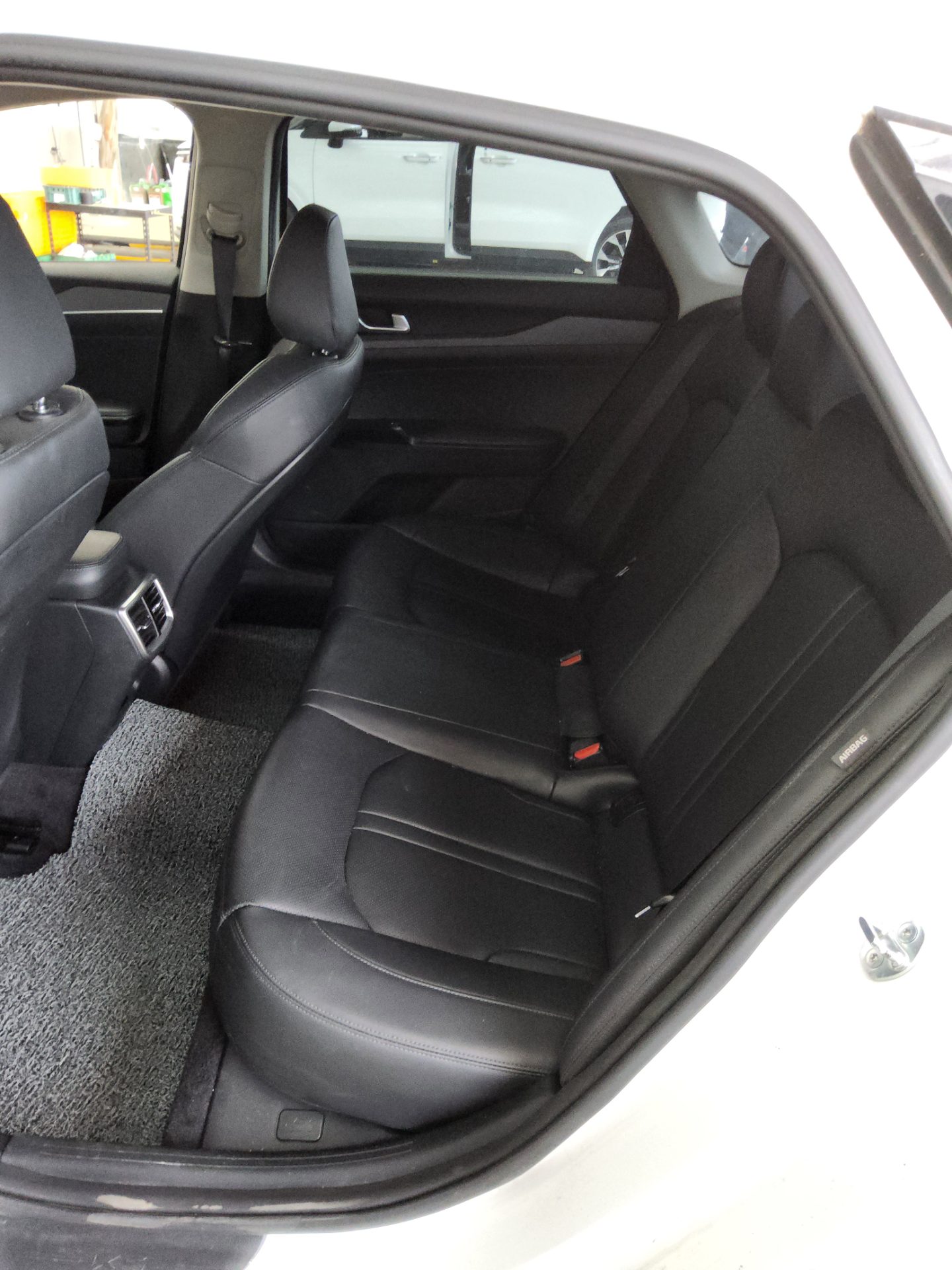 Kia K5 2024 - Image 11