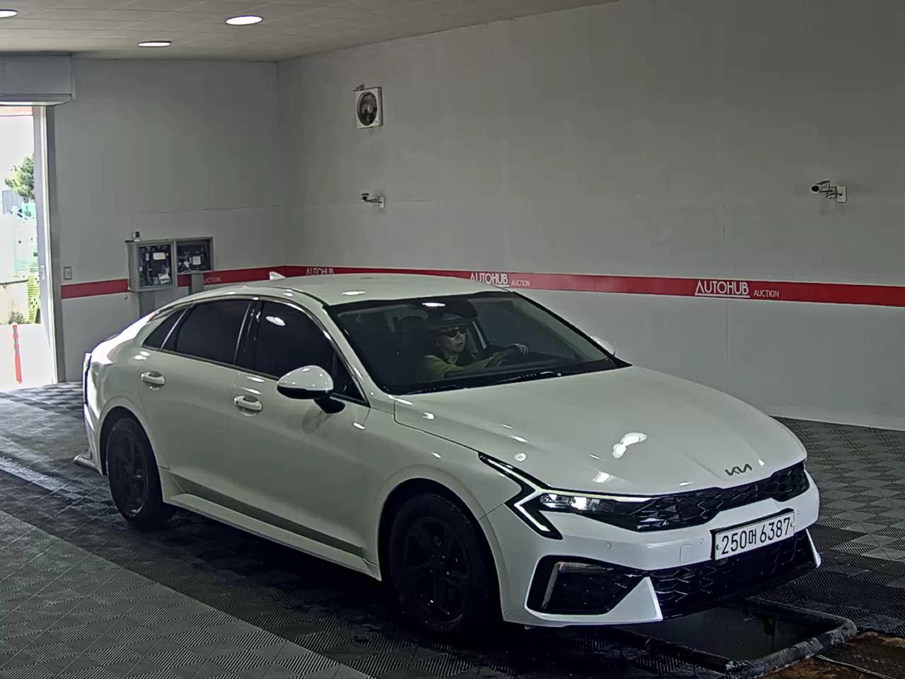 كيا K5 2024 - صورة 2