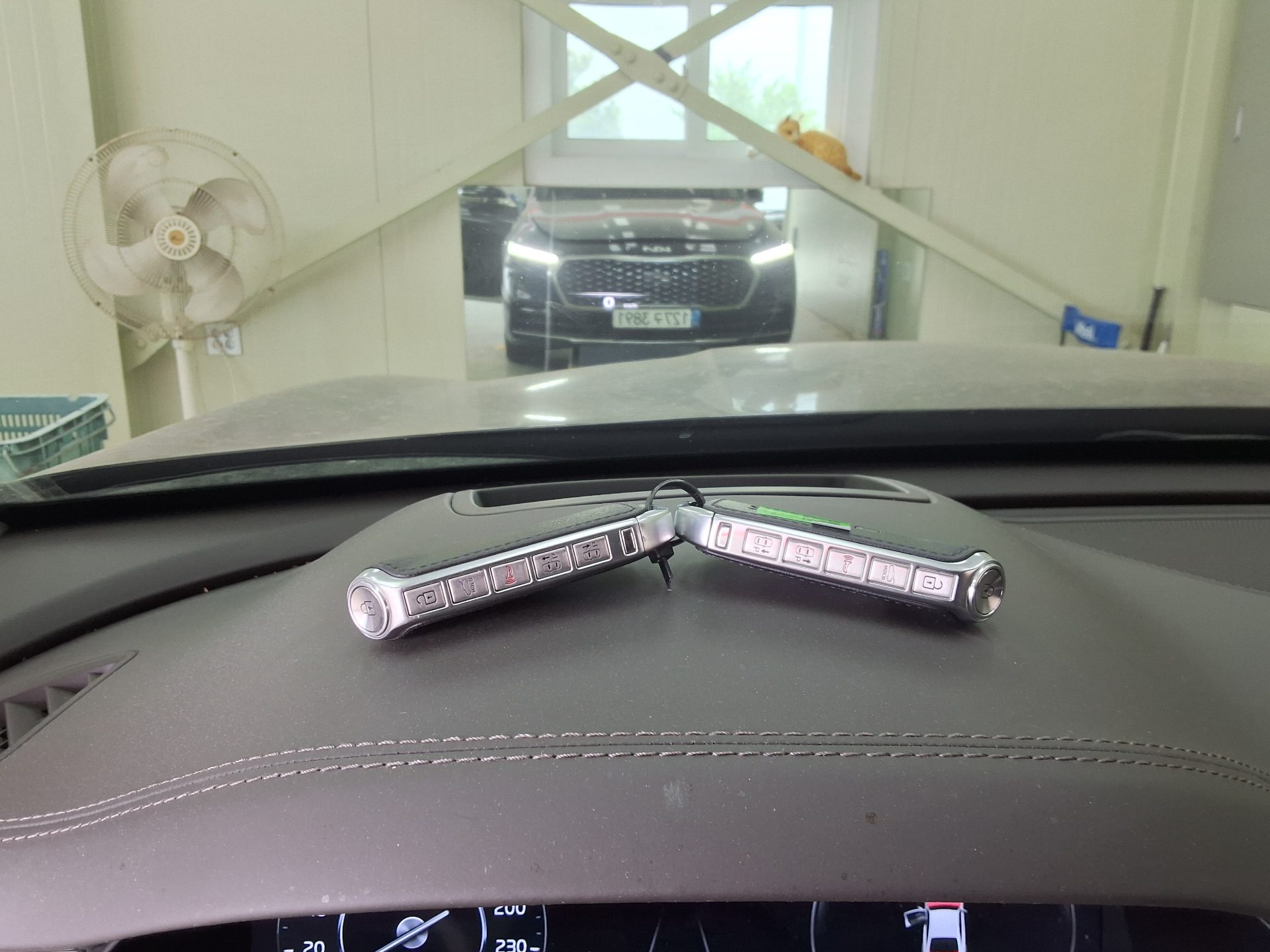 Kia Other 2022 - Image 17