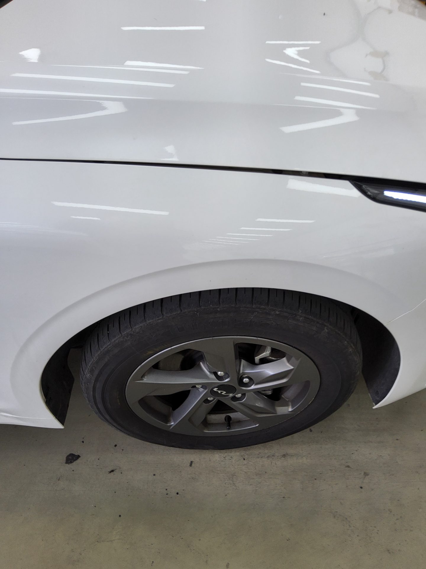 Kia K5 2024 - Image 20