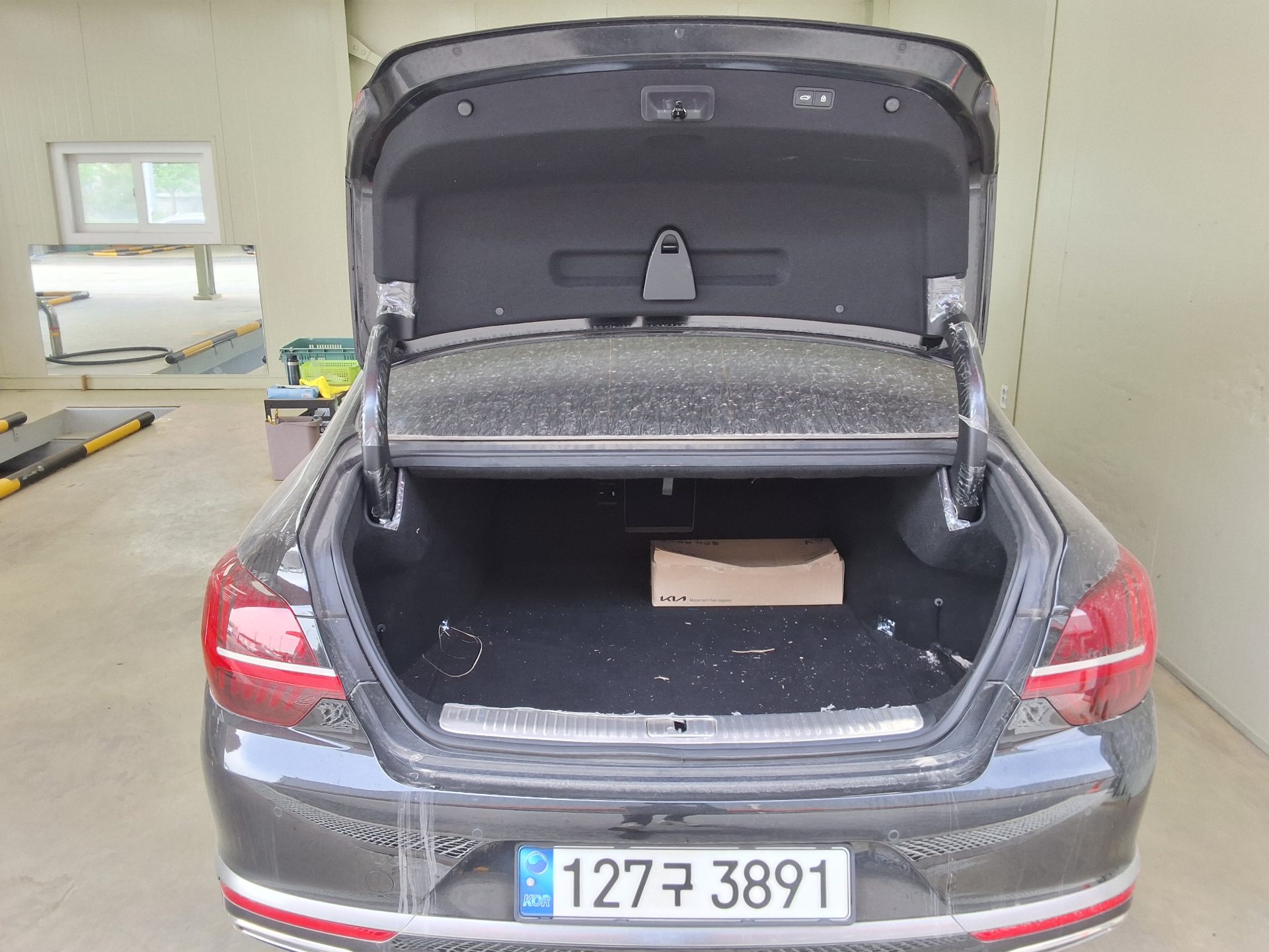 Kia Other 2022 - Image 14