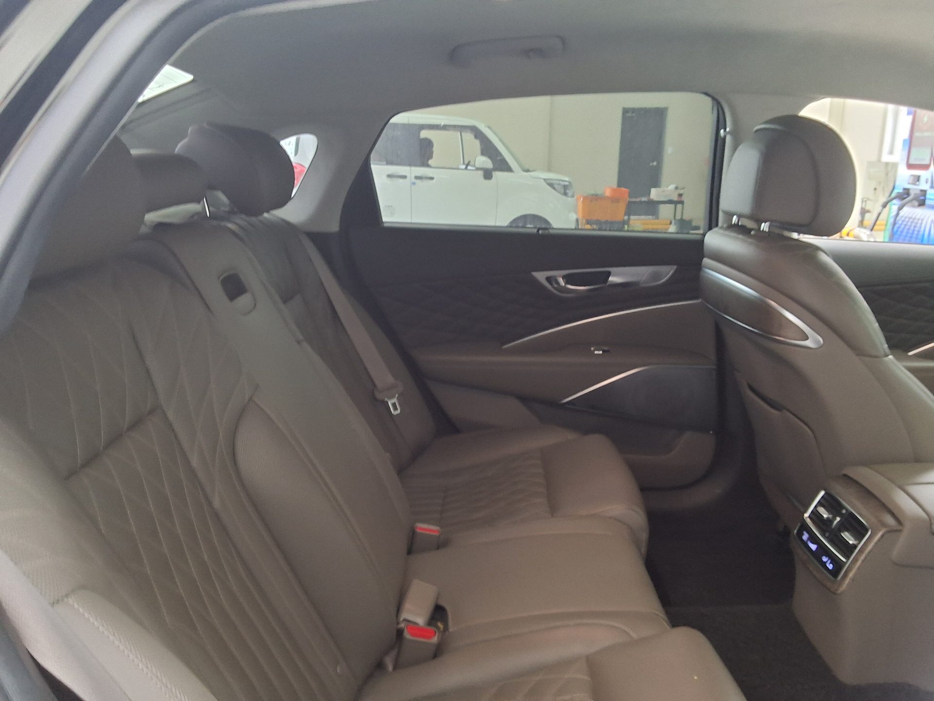 Kia Other 2022 - Image 12