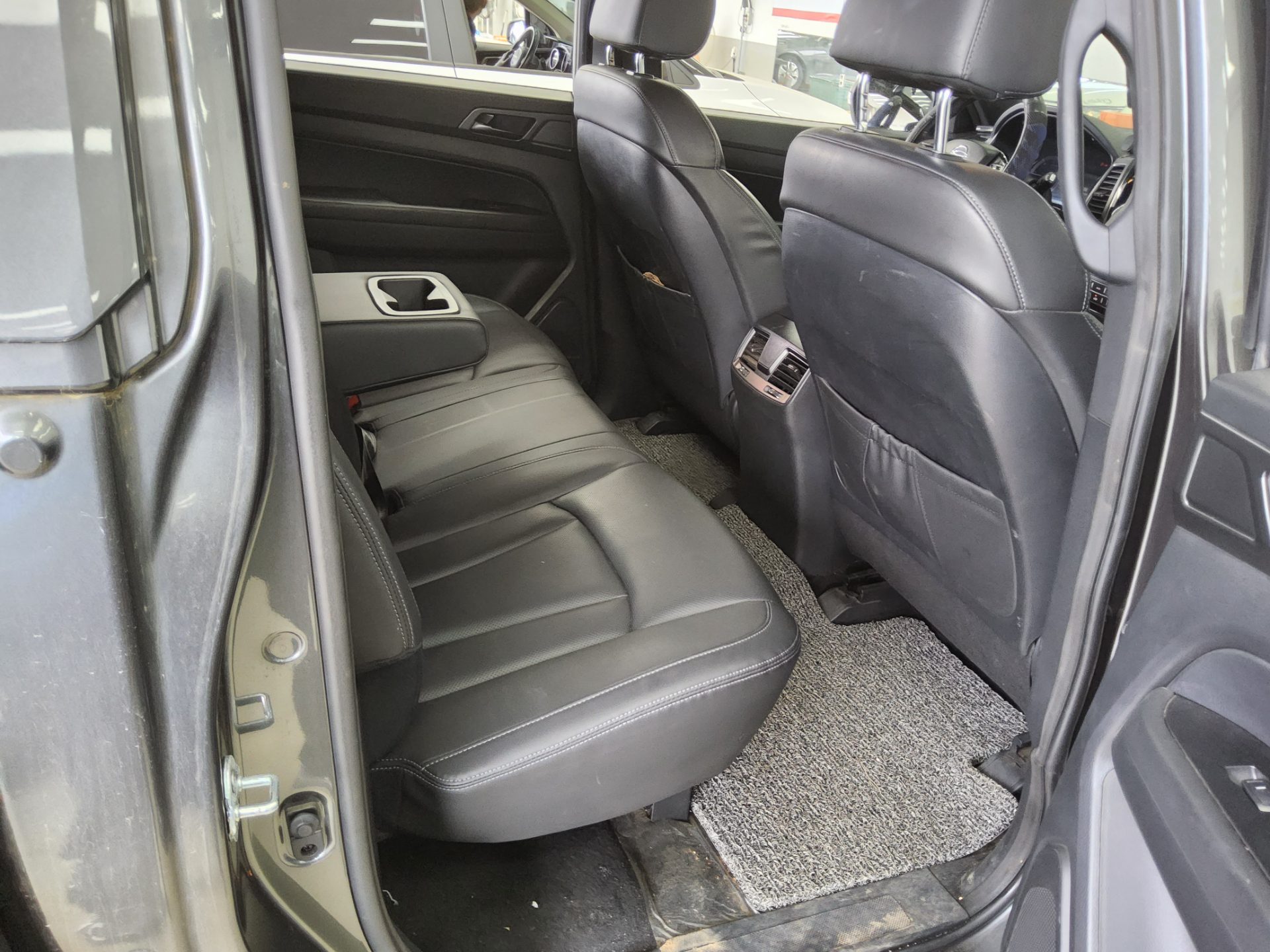 KG Mobility Rexton Sports 2021 - Image 12