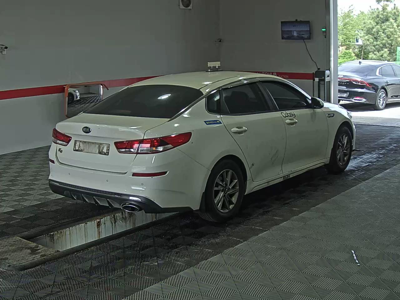 Kia Other 2021 - Image 4