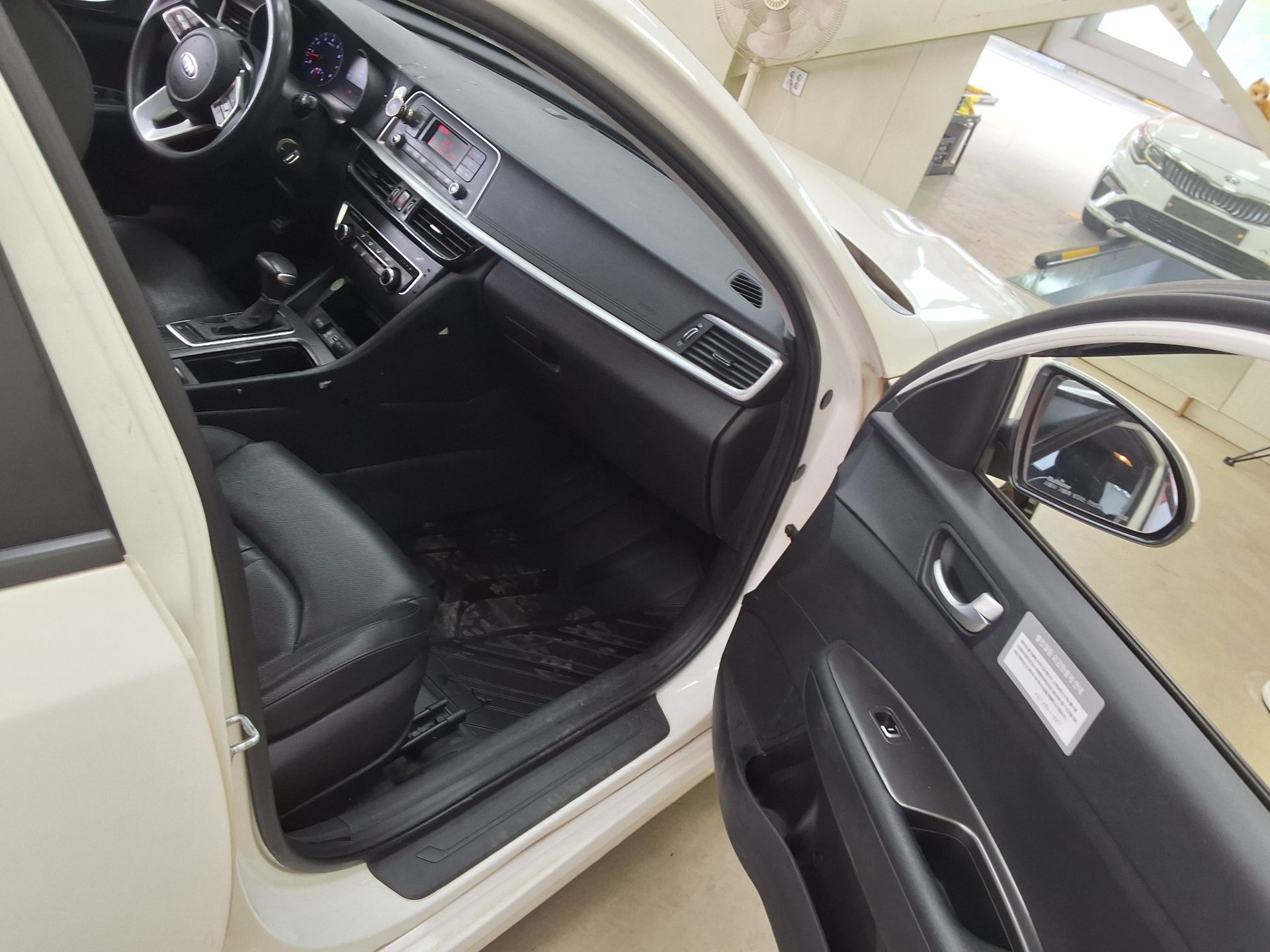 Kia Other 2021 - Image 13