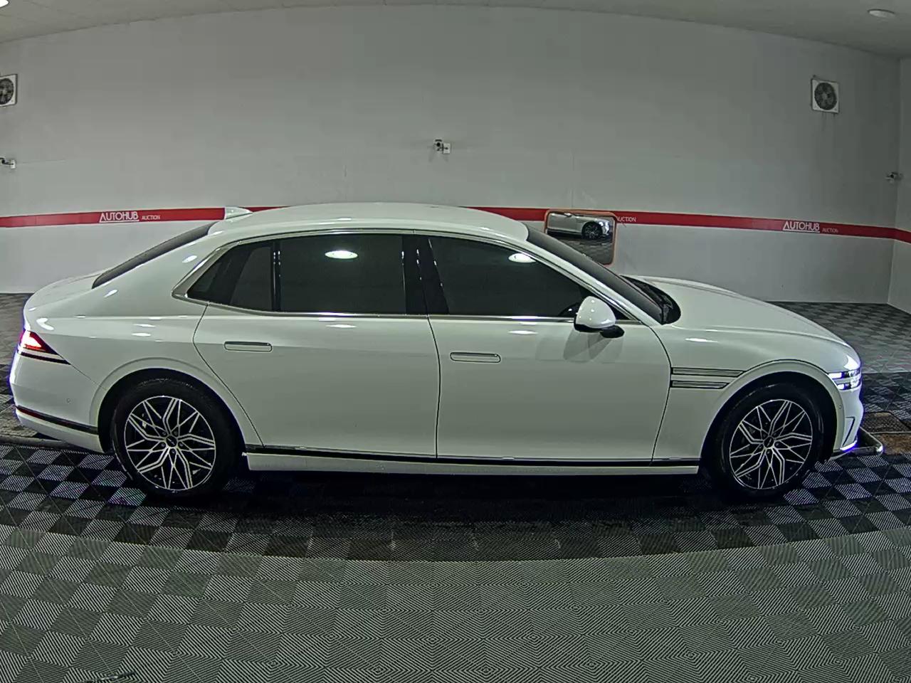 هيونداي جينيسيس 2023 - صورة 3