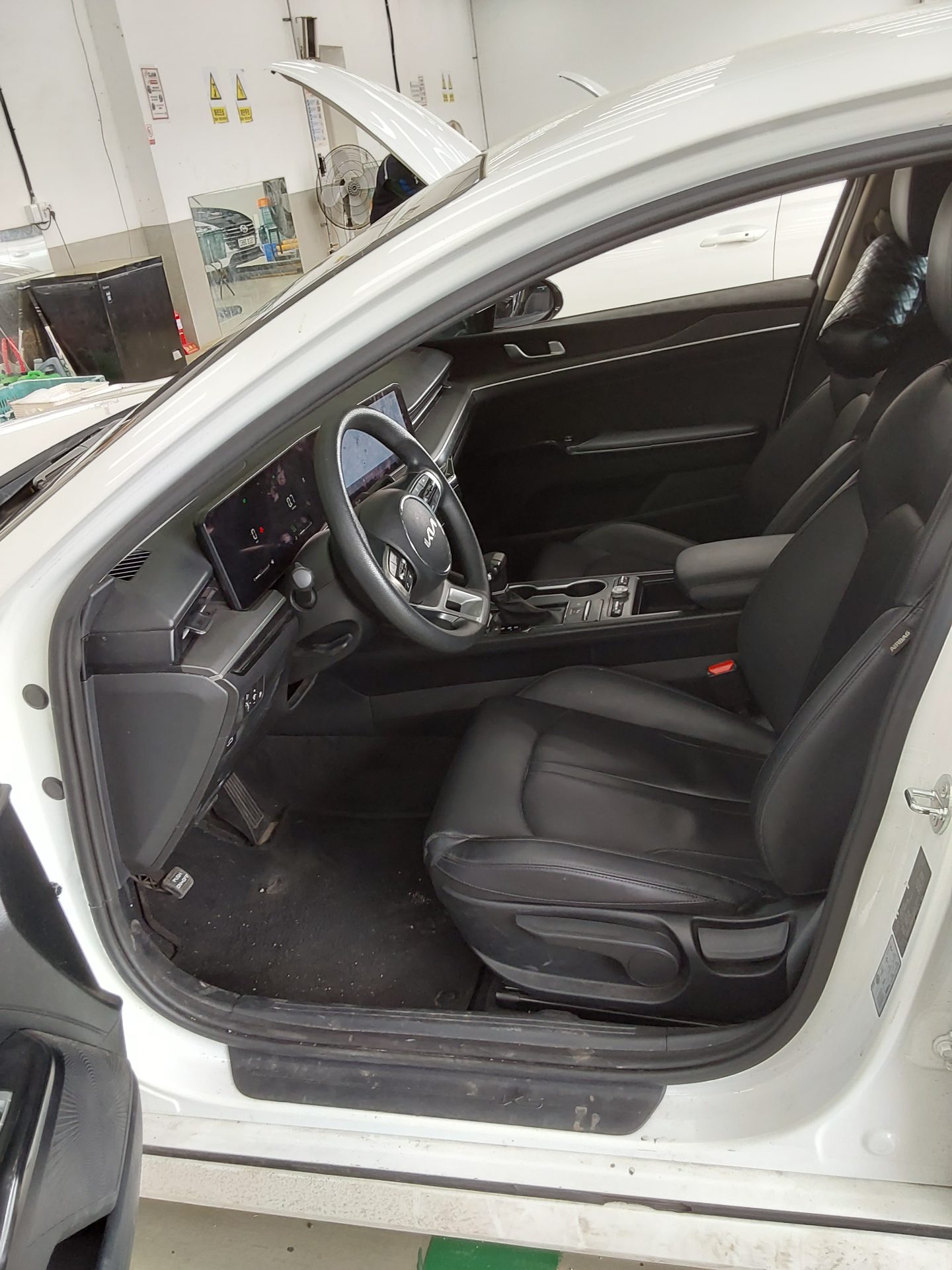 Kia K5 2024 - Image 9