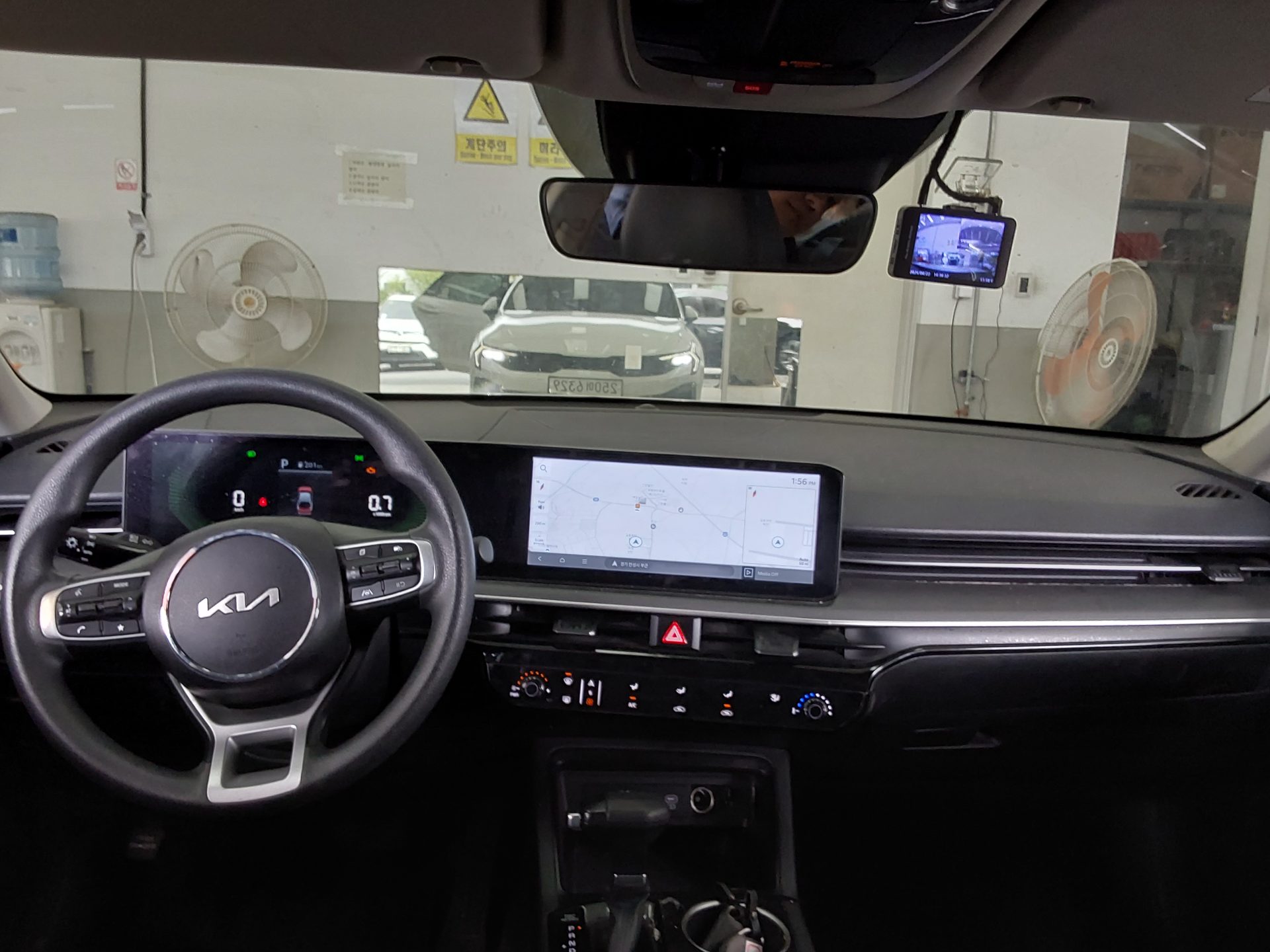 Kia K5 2024 - Image 10