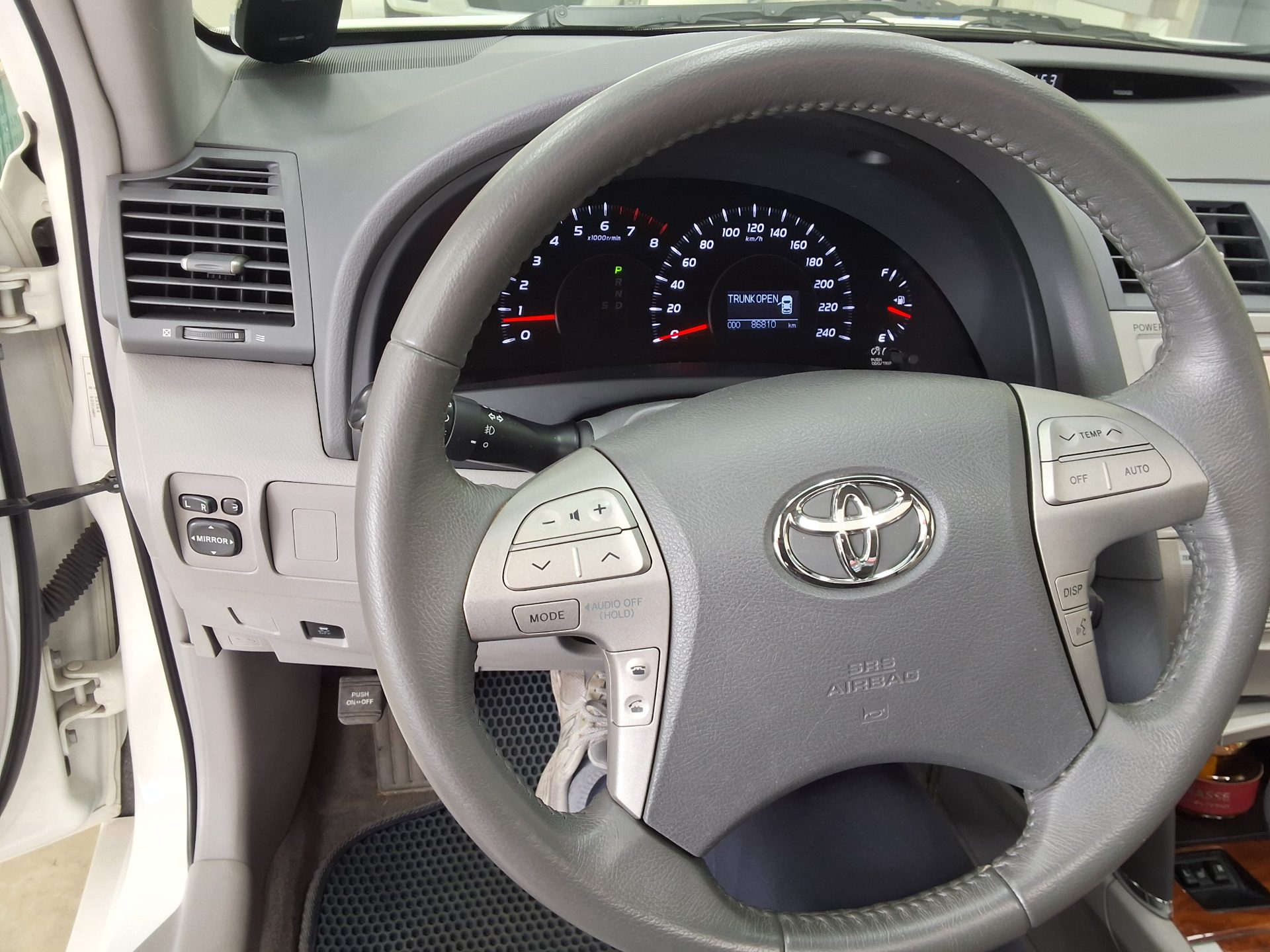 تويوتا كامري 2011 - صورة 16