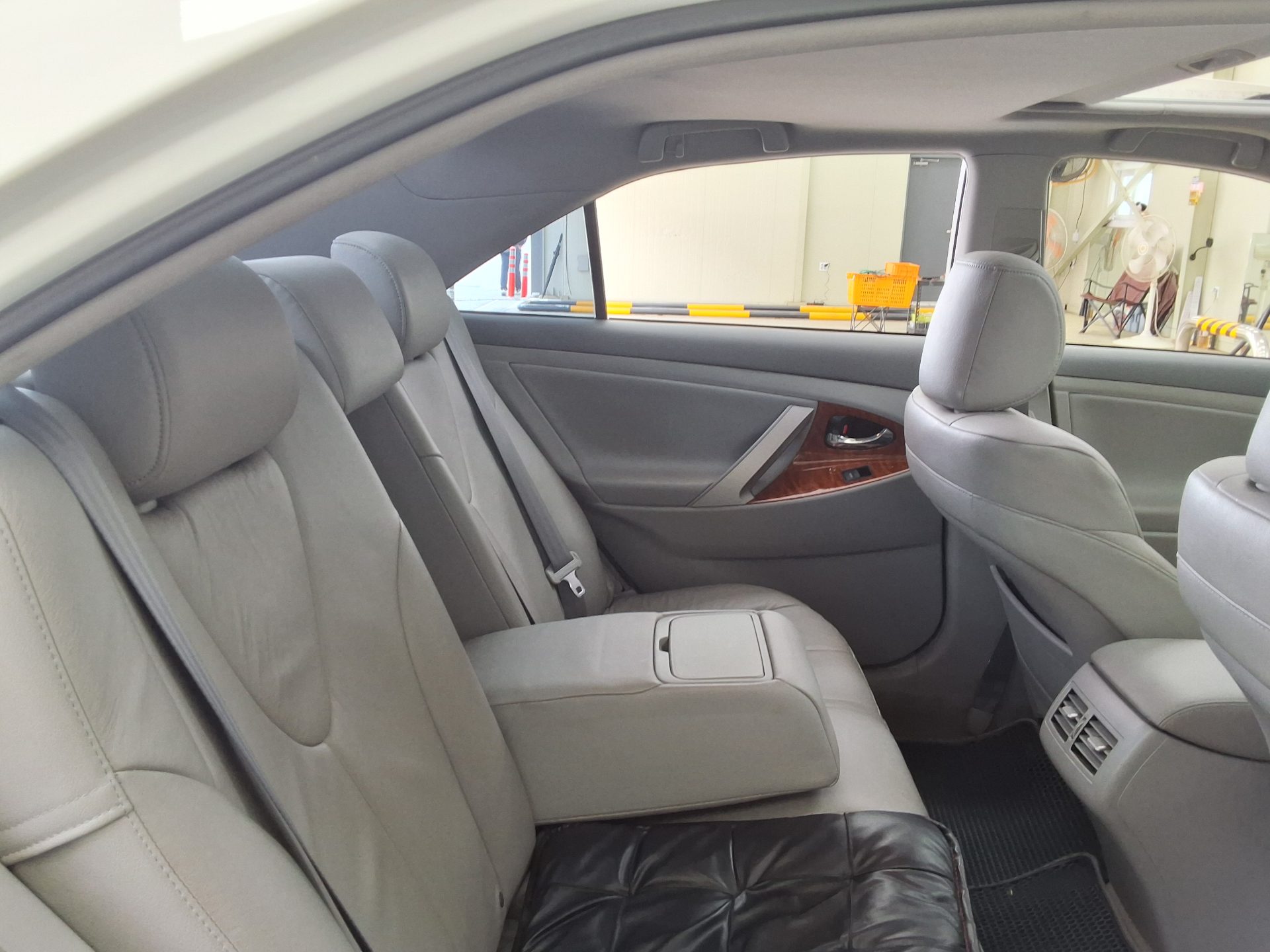 تويوتا كامري 2011 - صورة 12