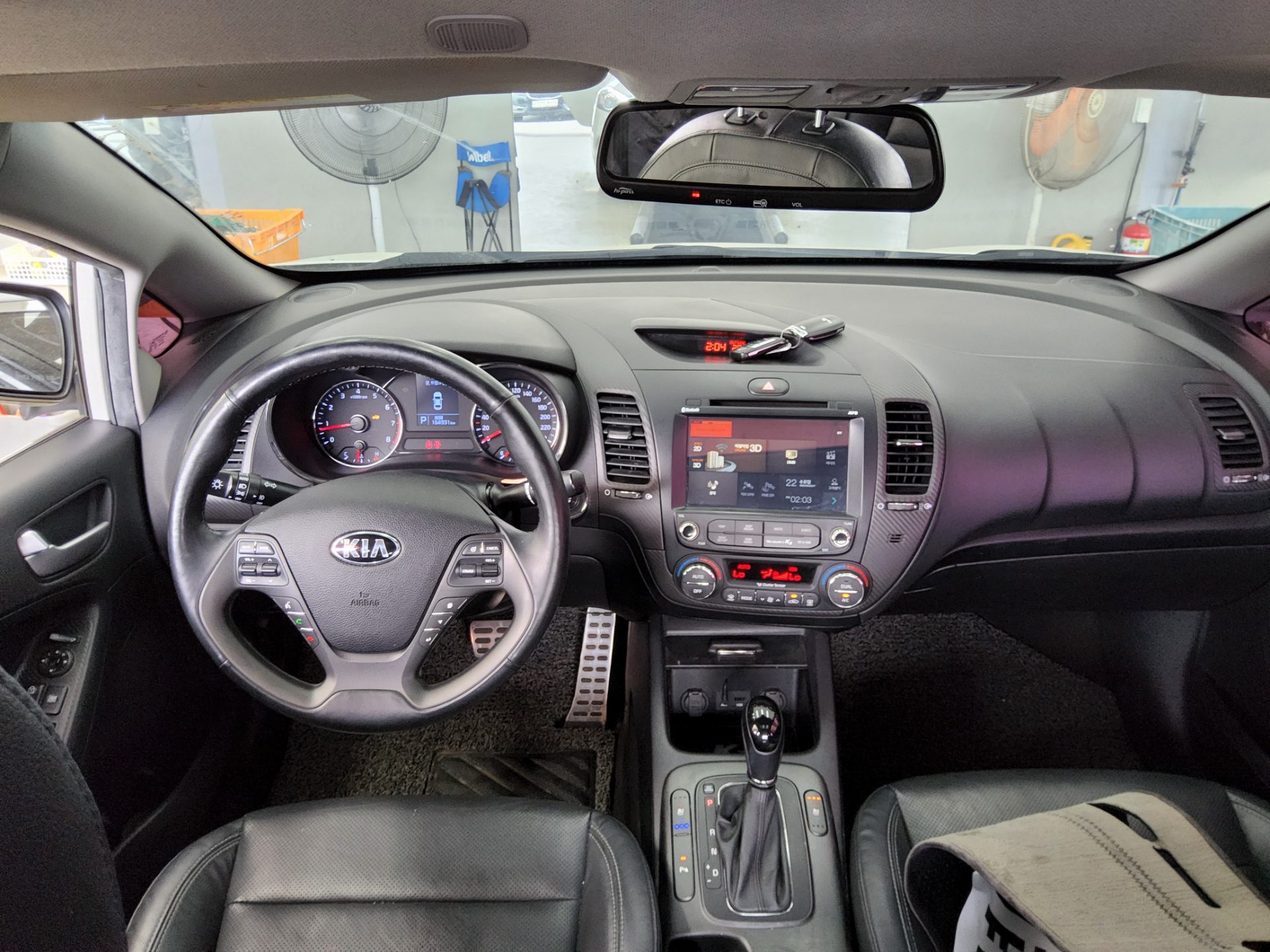 Kia K3 2015 - Image 10