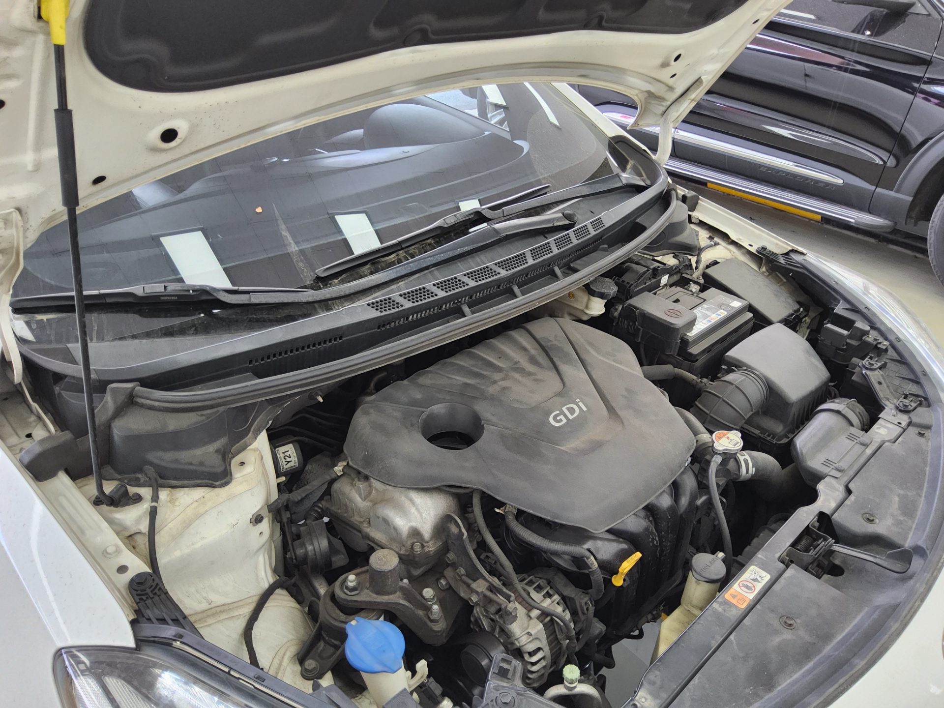 Kia K3 2015 - Image 18