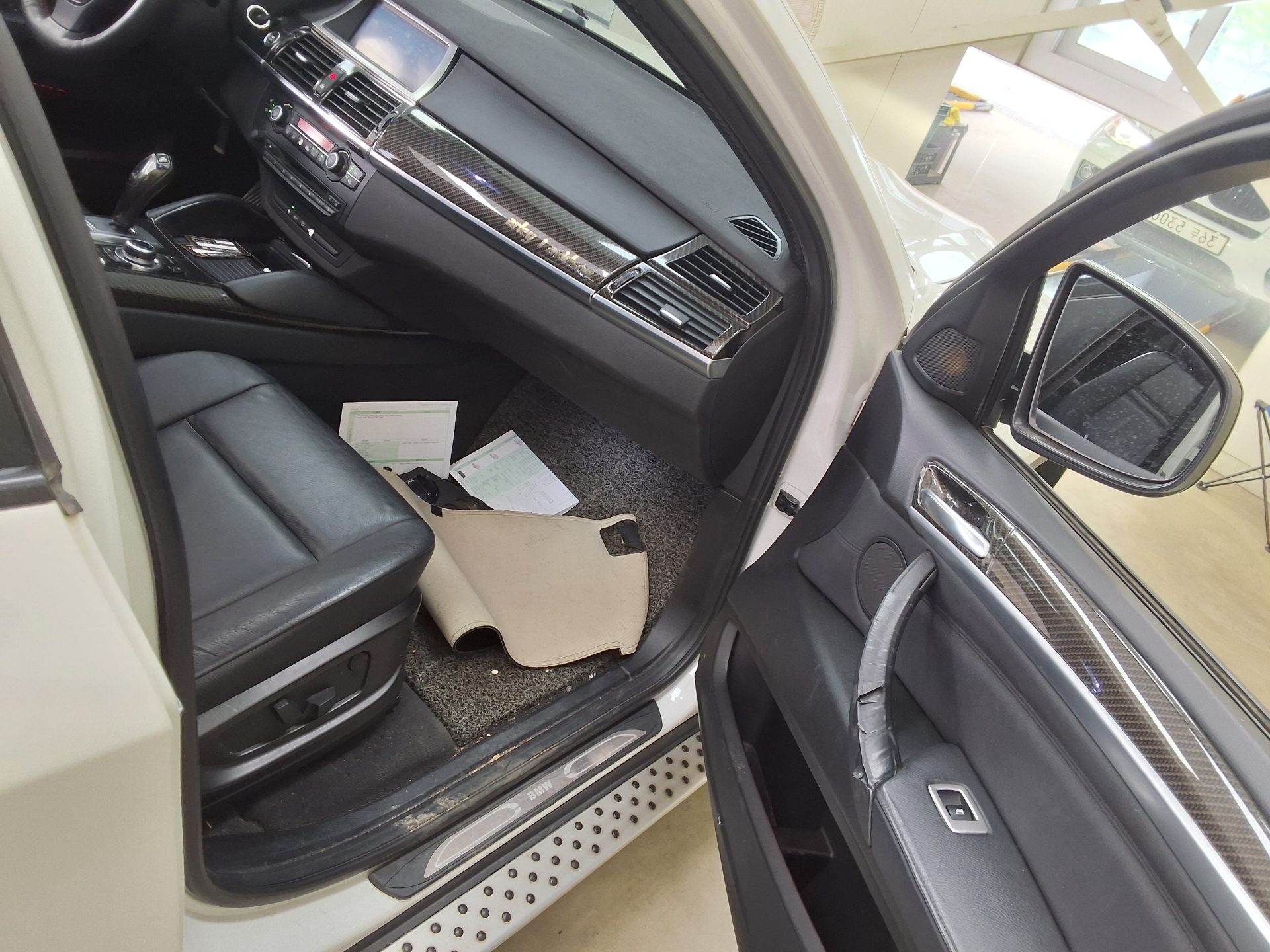 BMW X6 2013 - Image 13