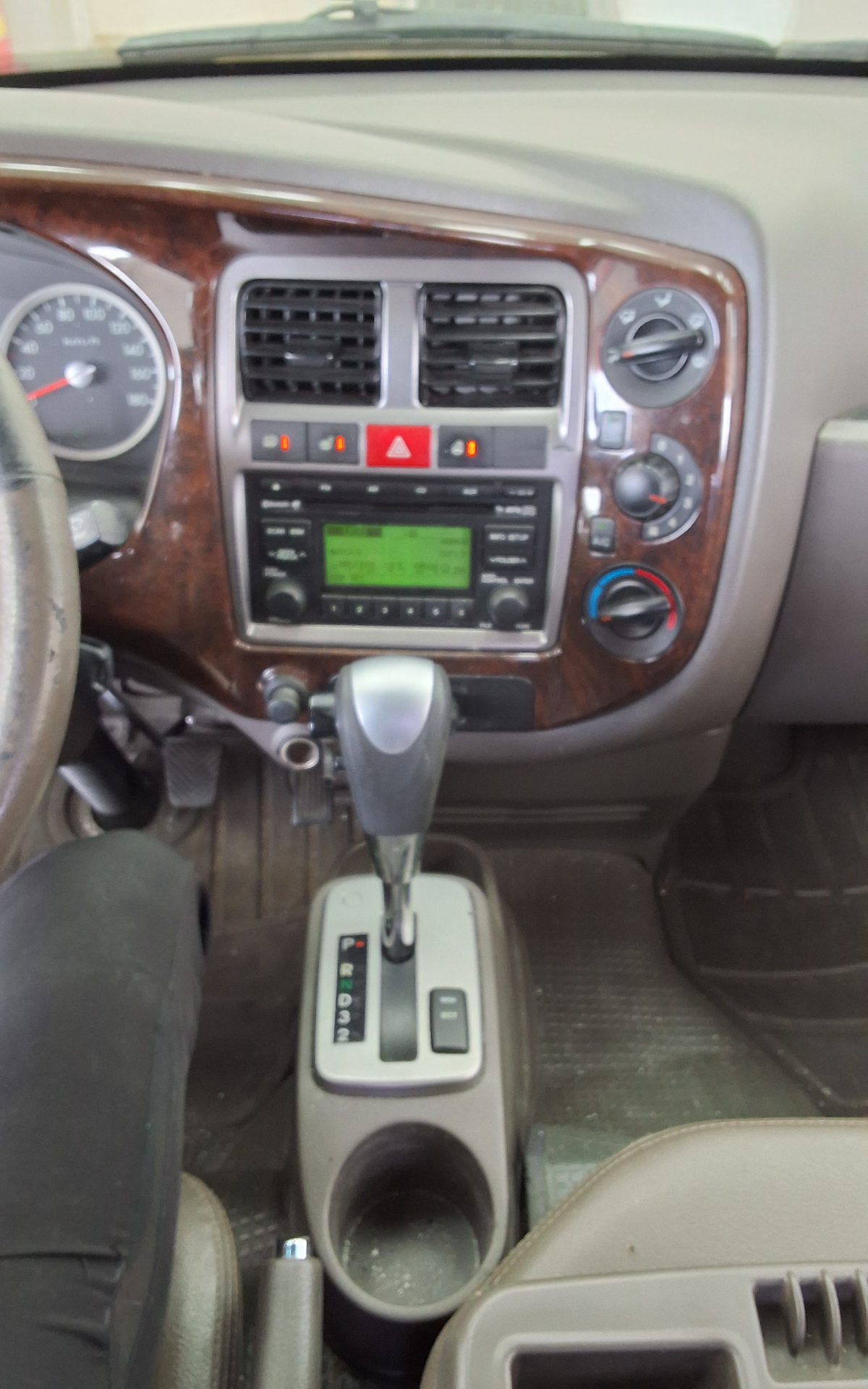 هيونداي بورتر 2014 - صورة 16