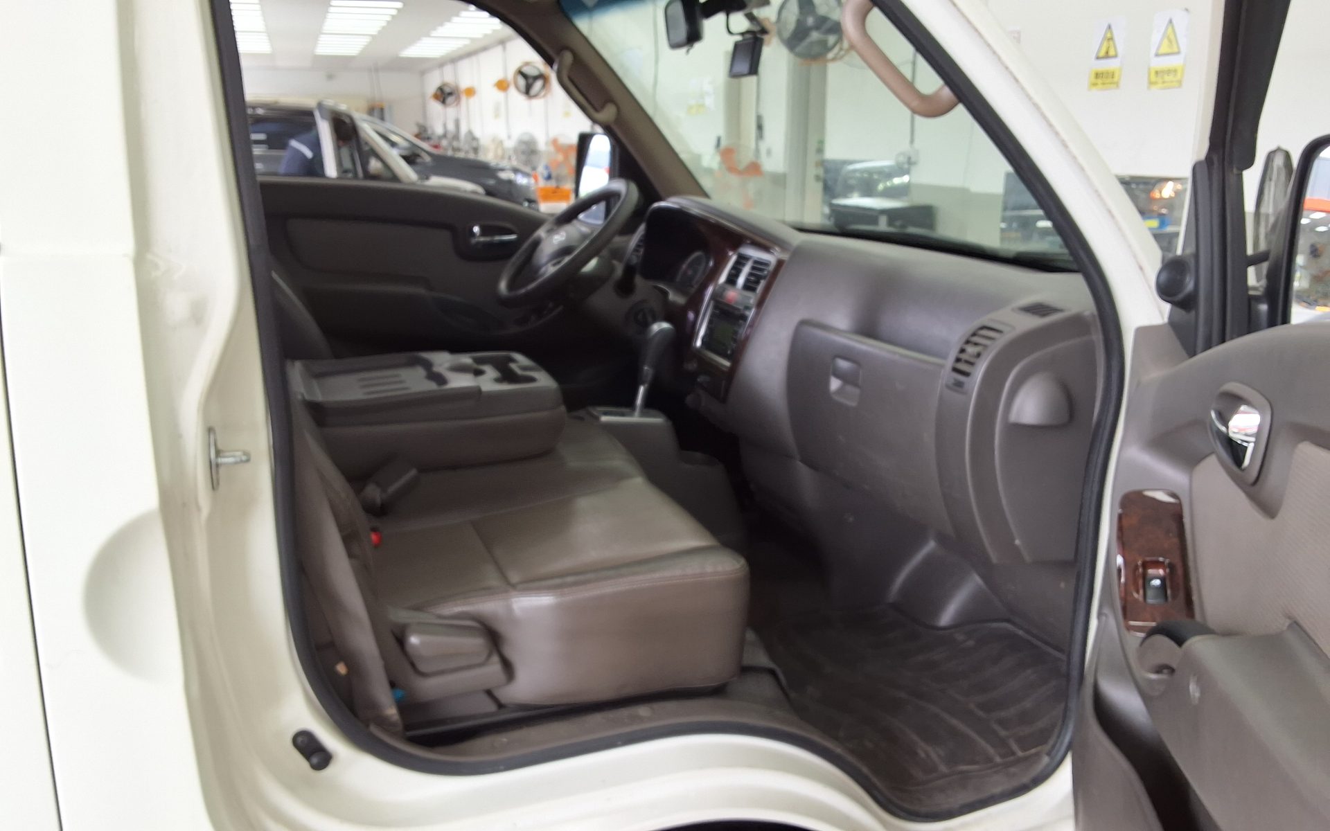 هيونداي بورتر 2014 - صورة 13