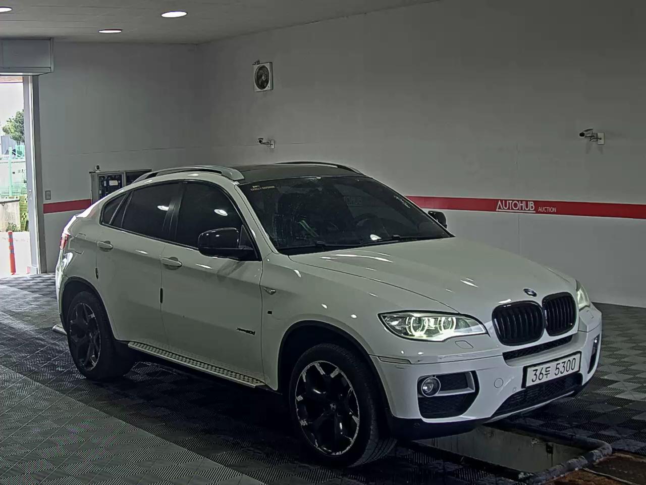 BMW X6 2013 - Image 2