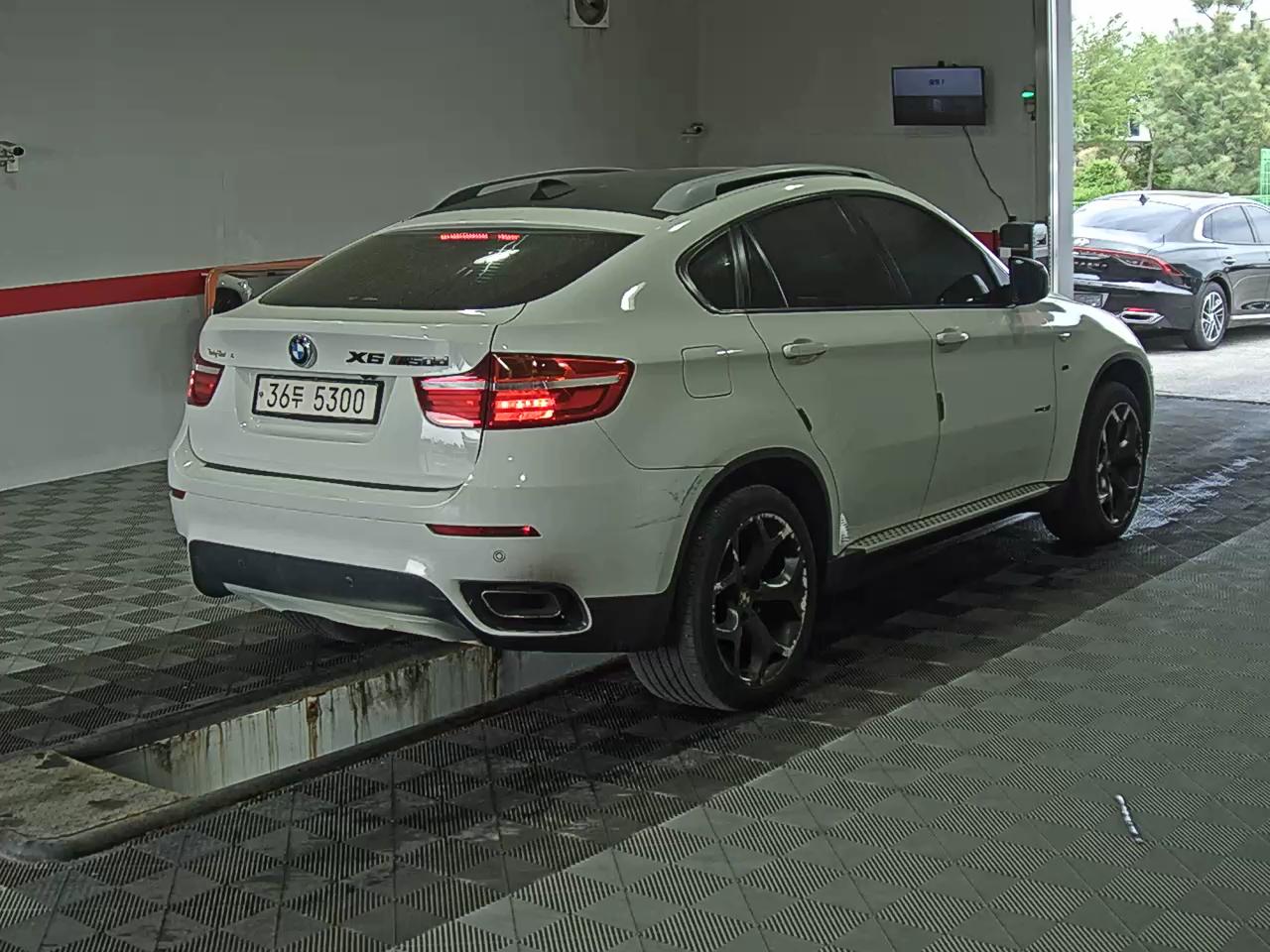 BMW X6 2013 - Image 4