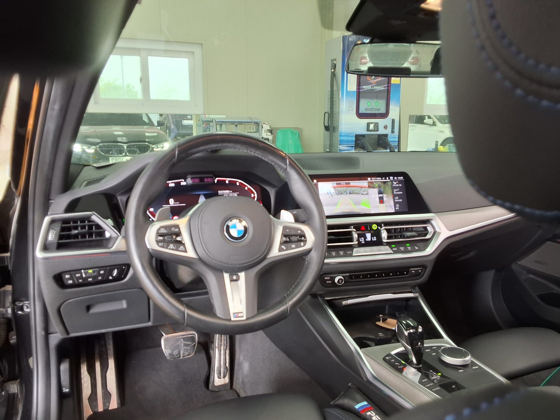 BMW 3 Series - 10