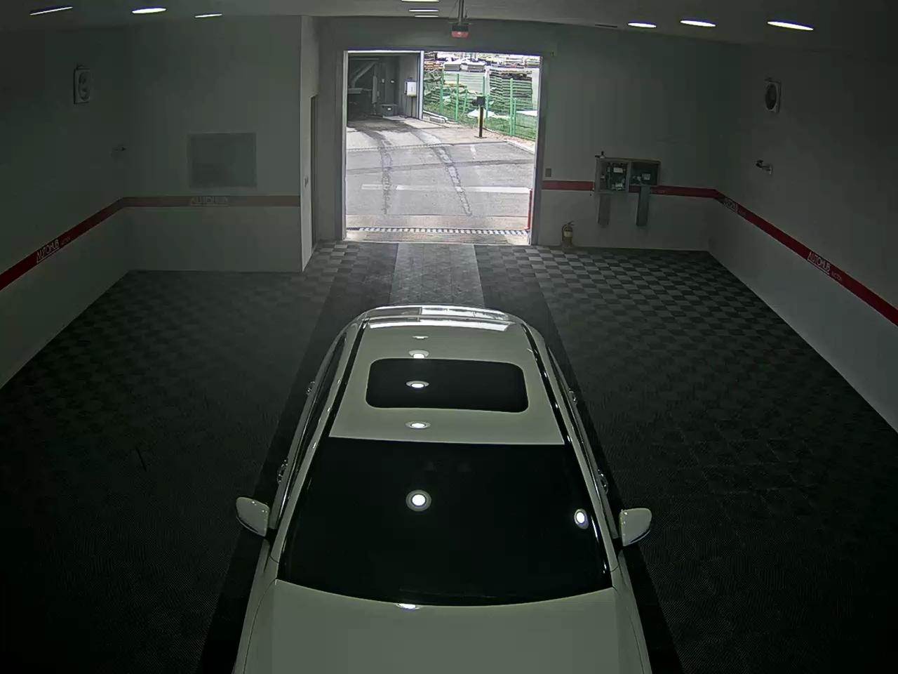 메르세데스-벤츠 E-클래스 2017 - 이미지 6