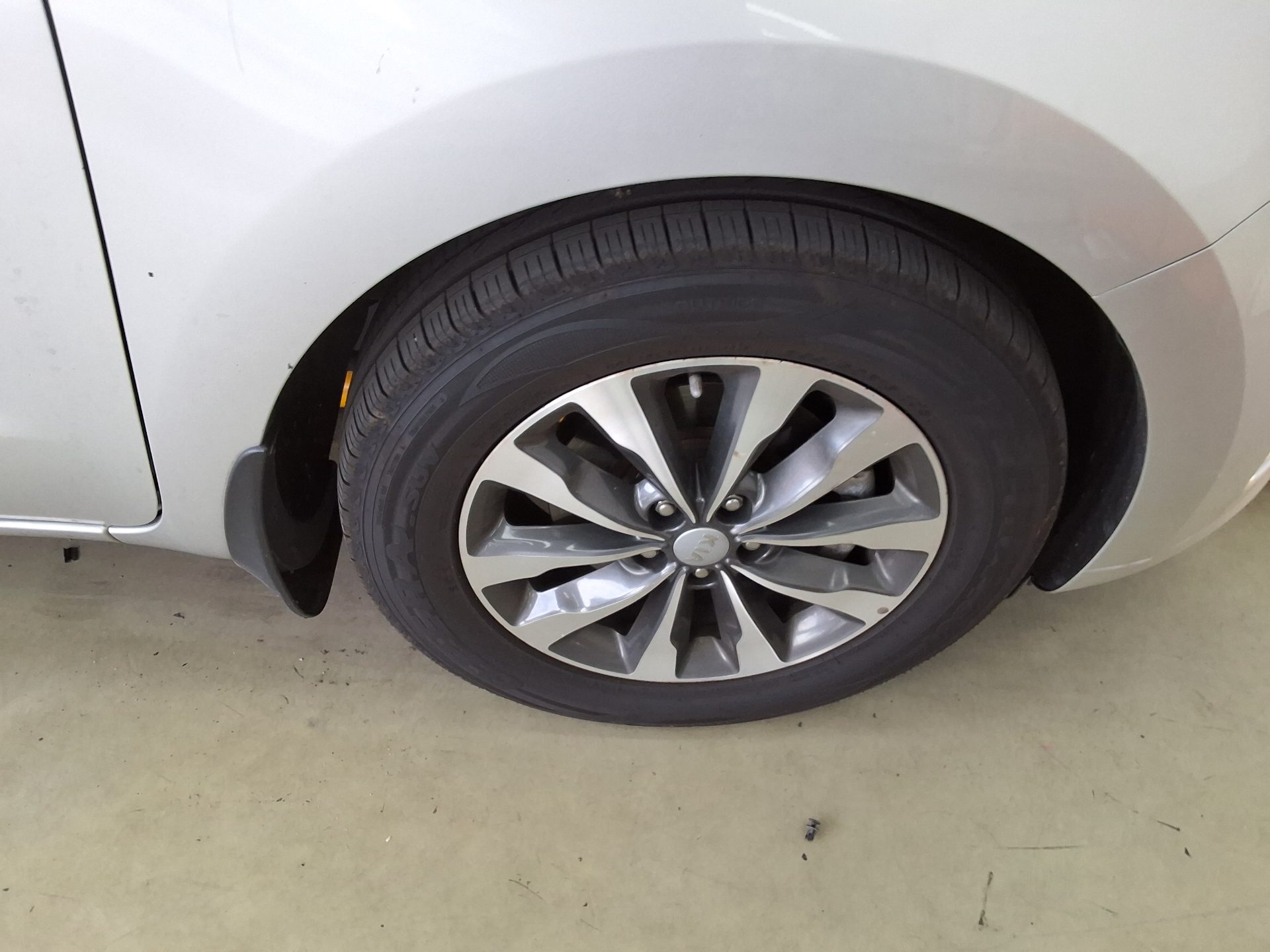 기아자동차 기타 2017 - 이미지 19