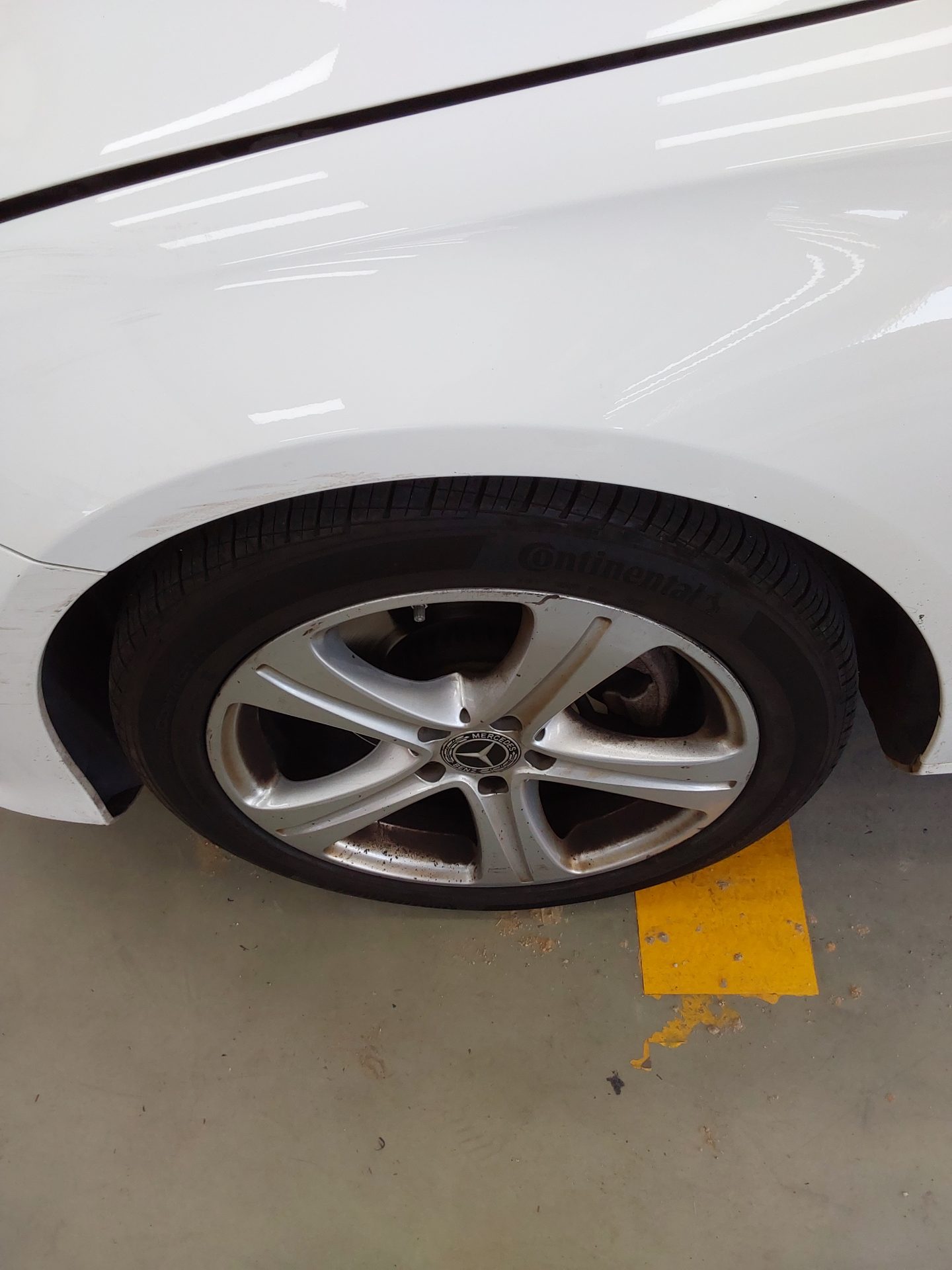 메르세데스-벤츠 E-클래스 2018 - 이미지 19