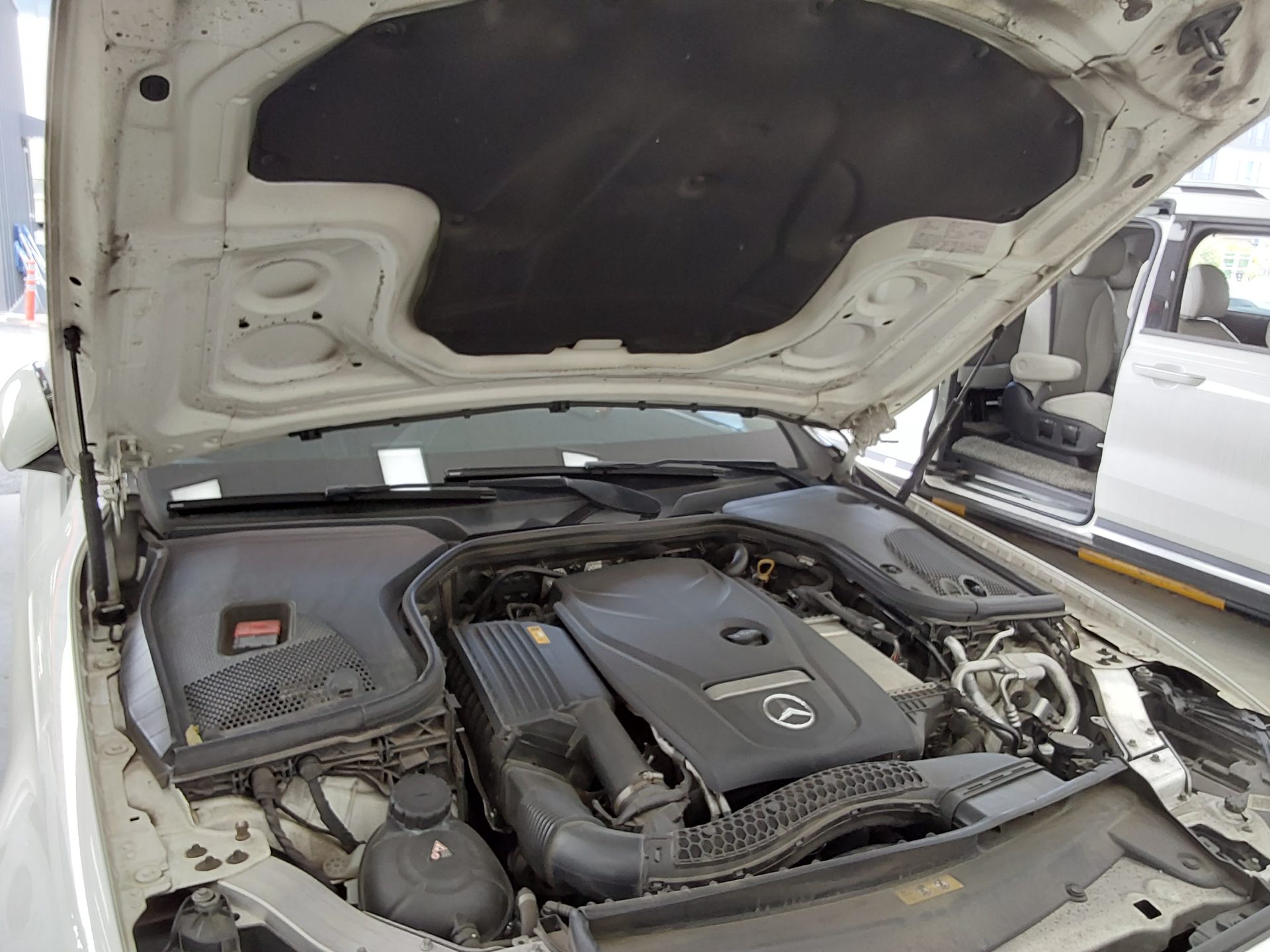 메르세데스-벤츠 E-클래스 2018 - 이미지 18