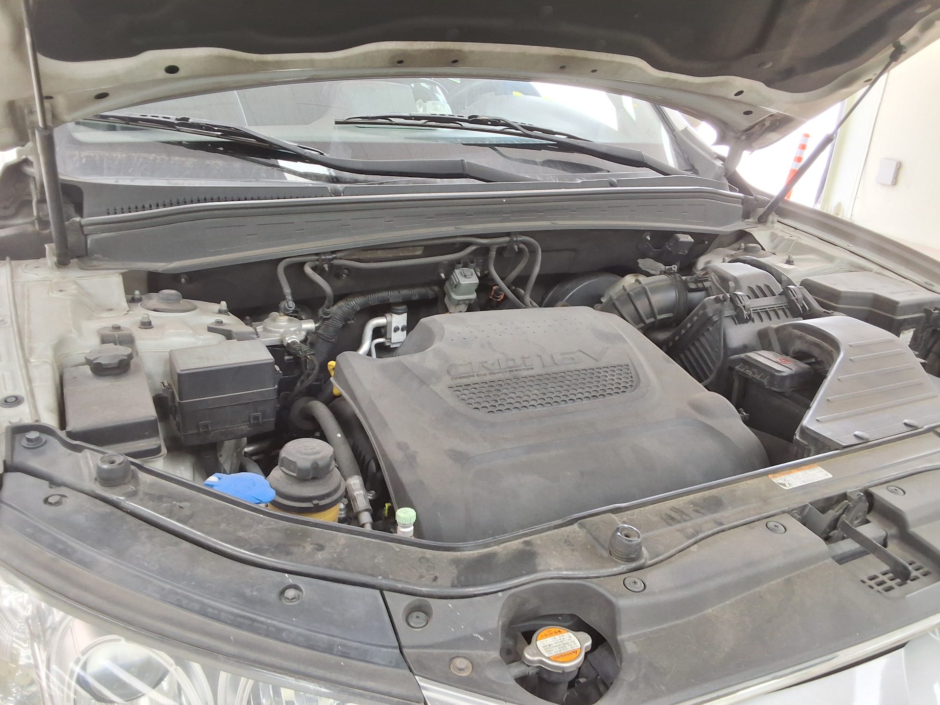 Hyundai Santa Fe 2010 - Image 16