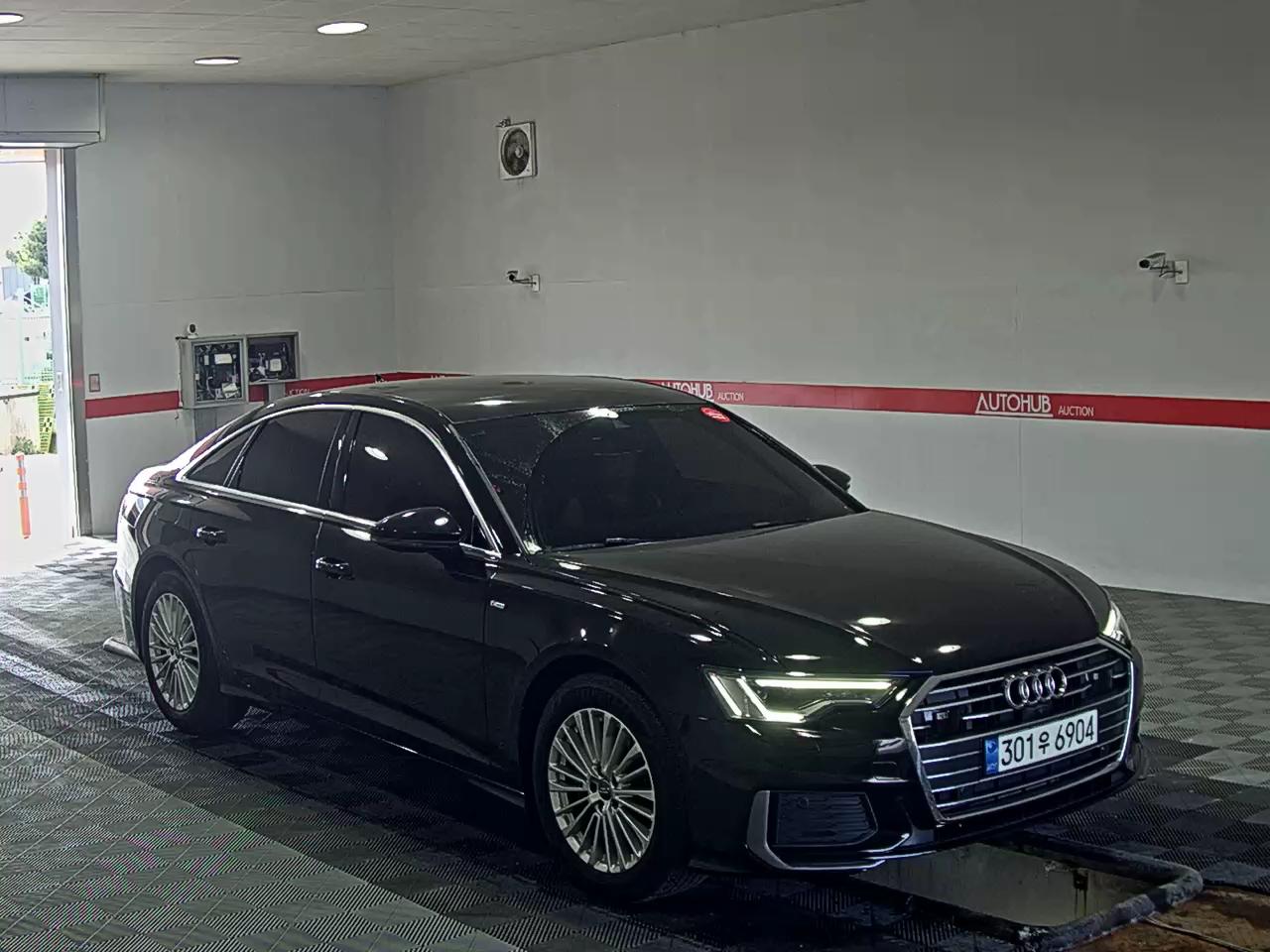 أودي A6 2021 - صورة 2