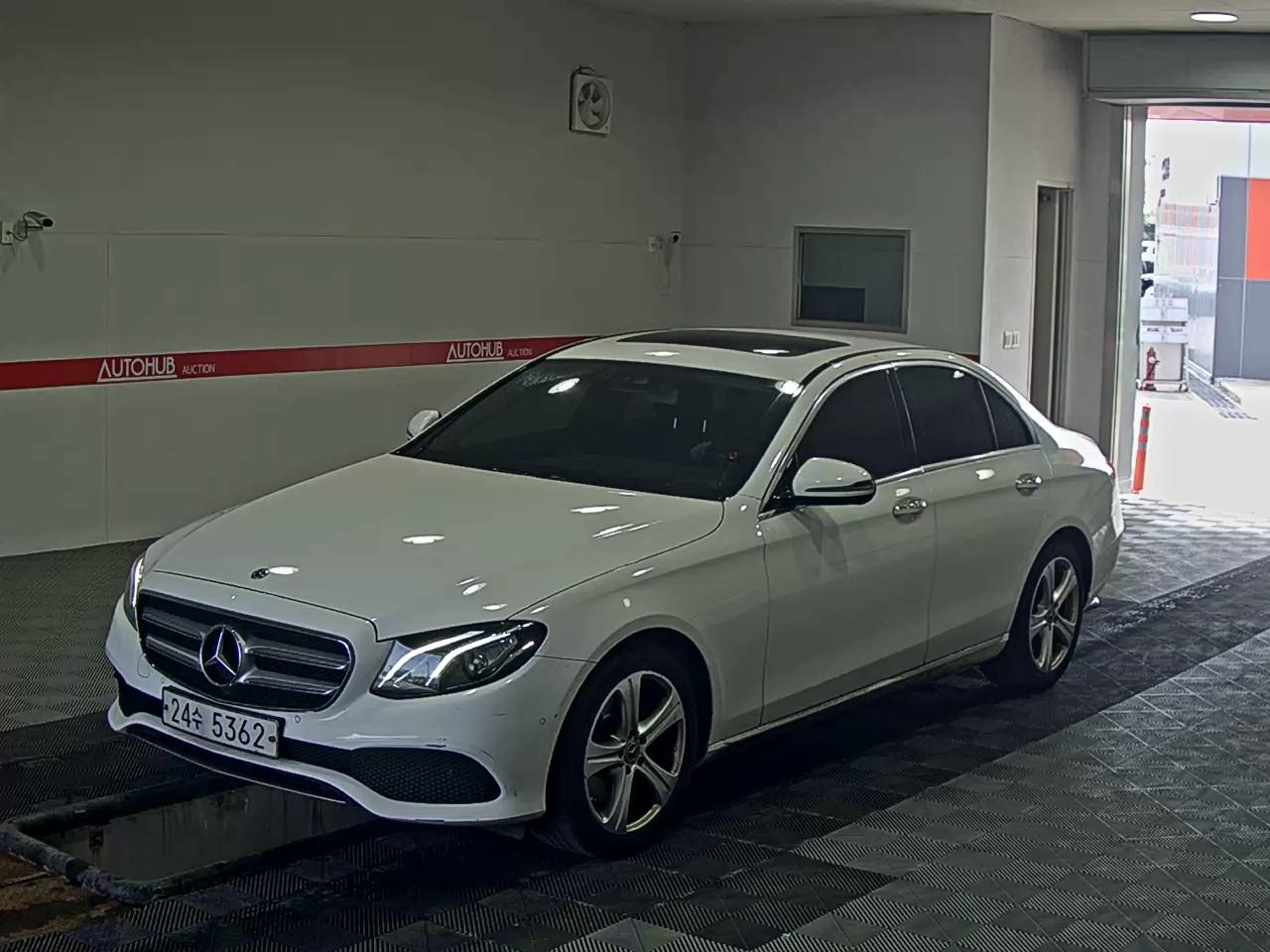 메르세데스-벤츠 E-클래스