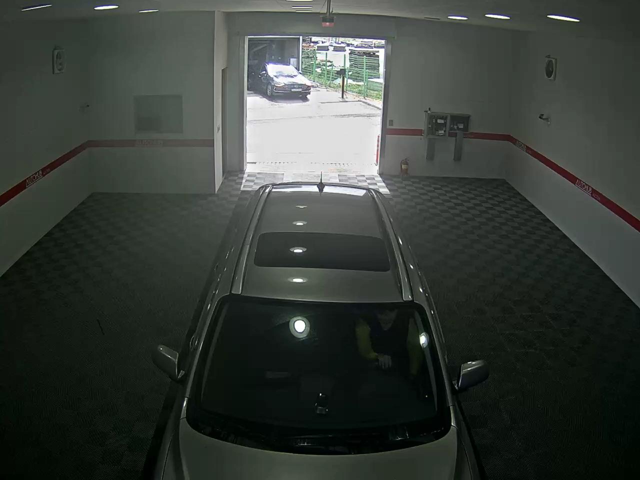 Hyundai Santa Fe 2010 - Image 6