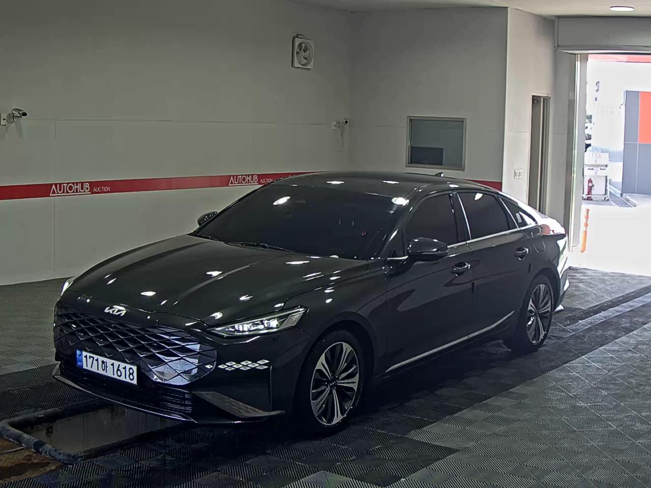Kia K8