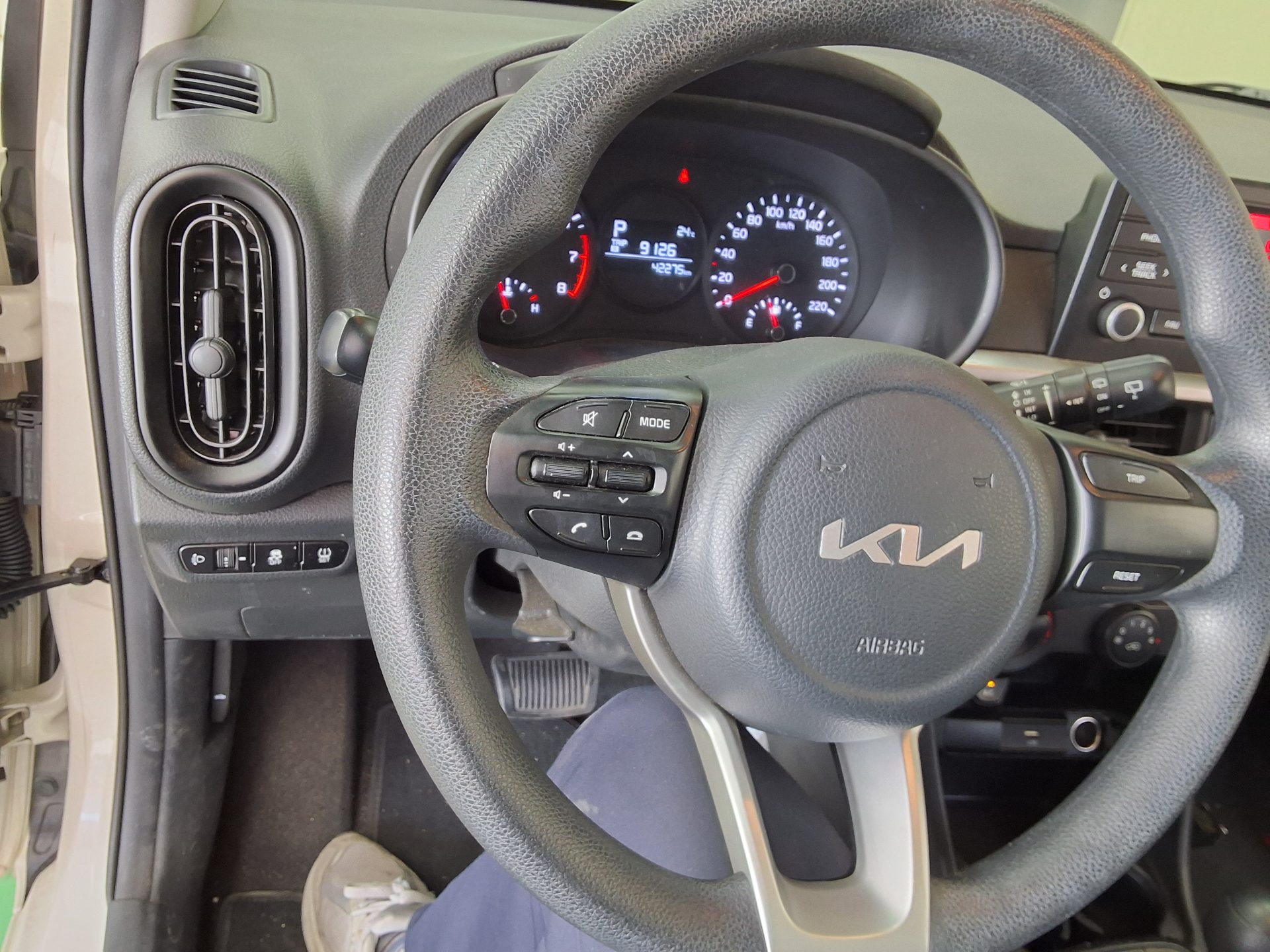 Kia Morning 2023 - Image 16