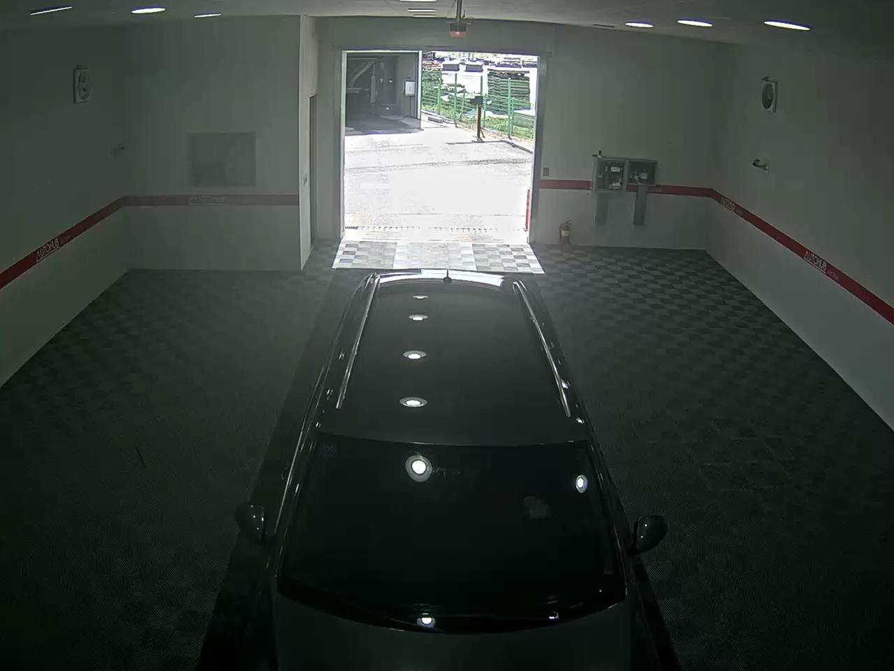 Volkswagen Tiguan 2016 - Image 6