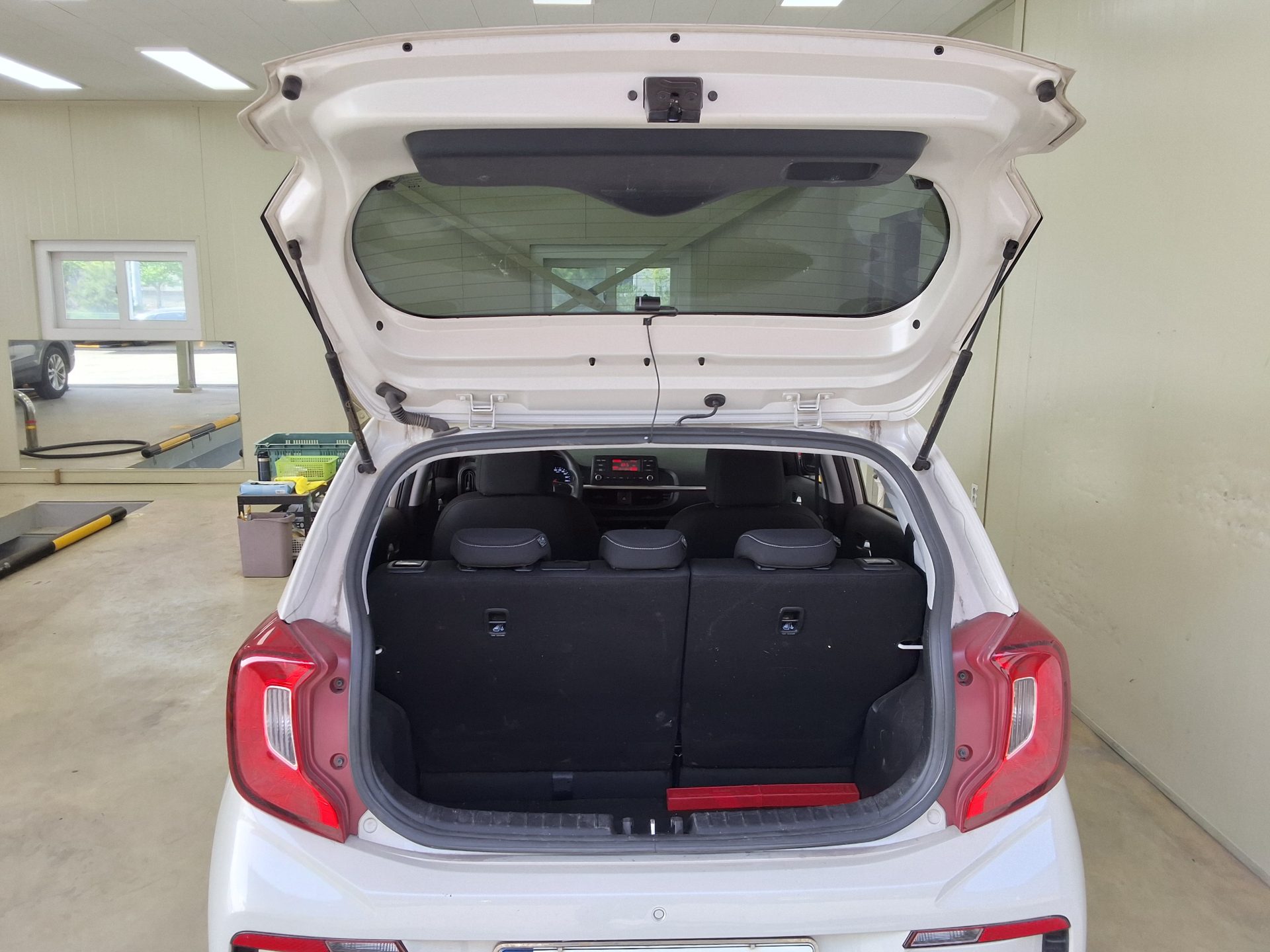 Kia Morning 2023 - Image 14