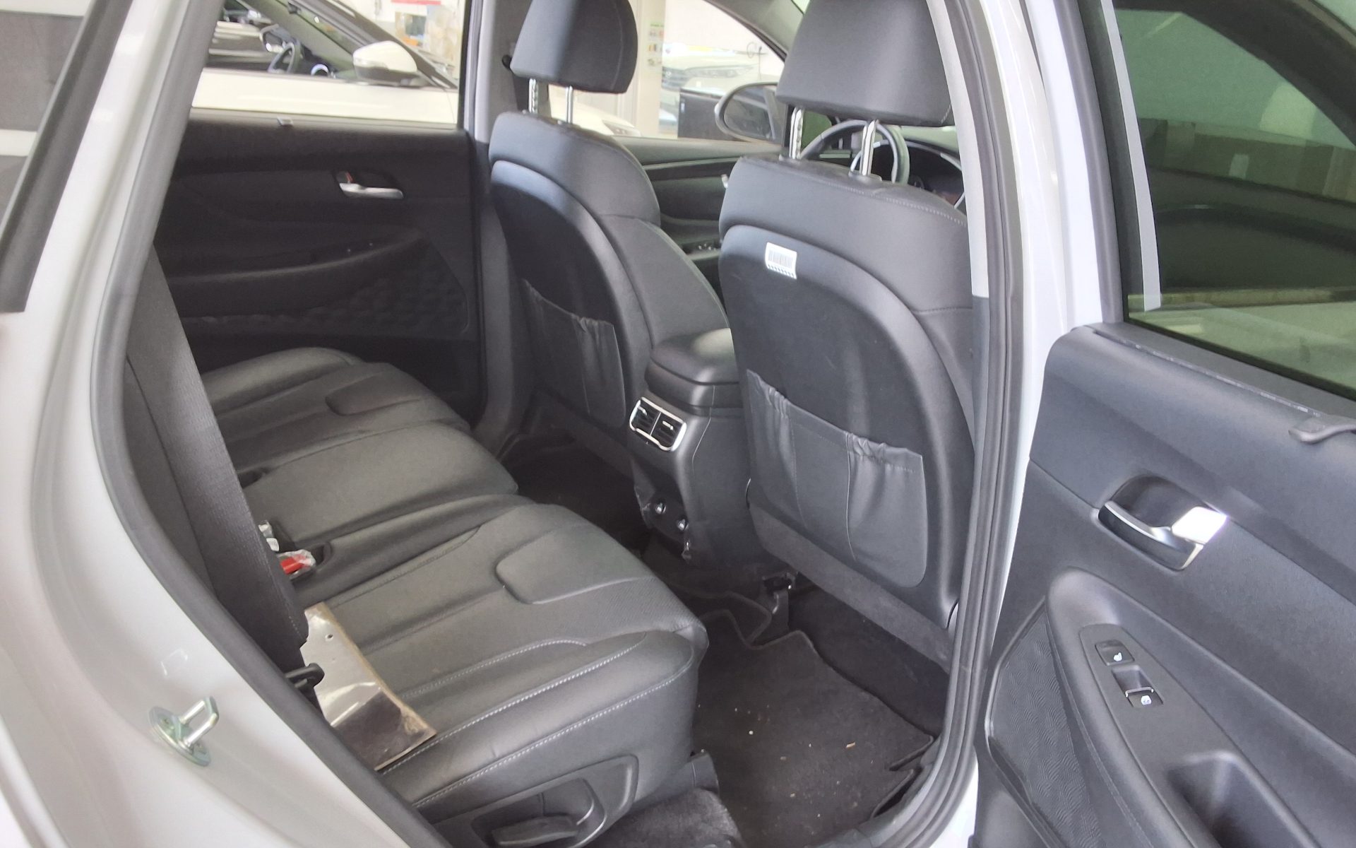 Hyundai Santa Fe - 12