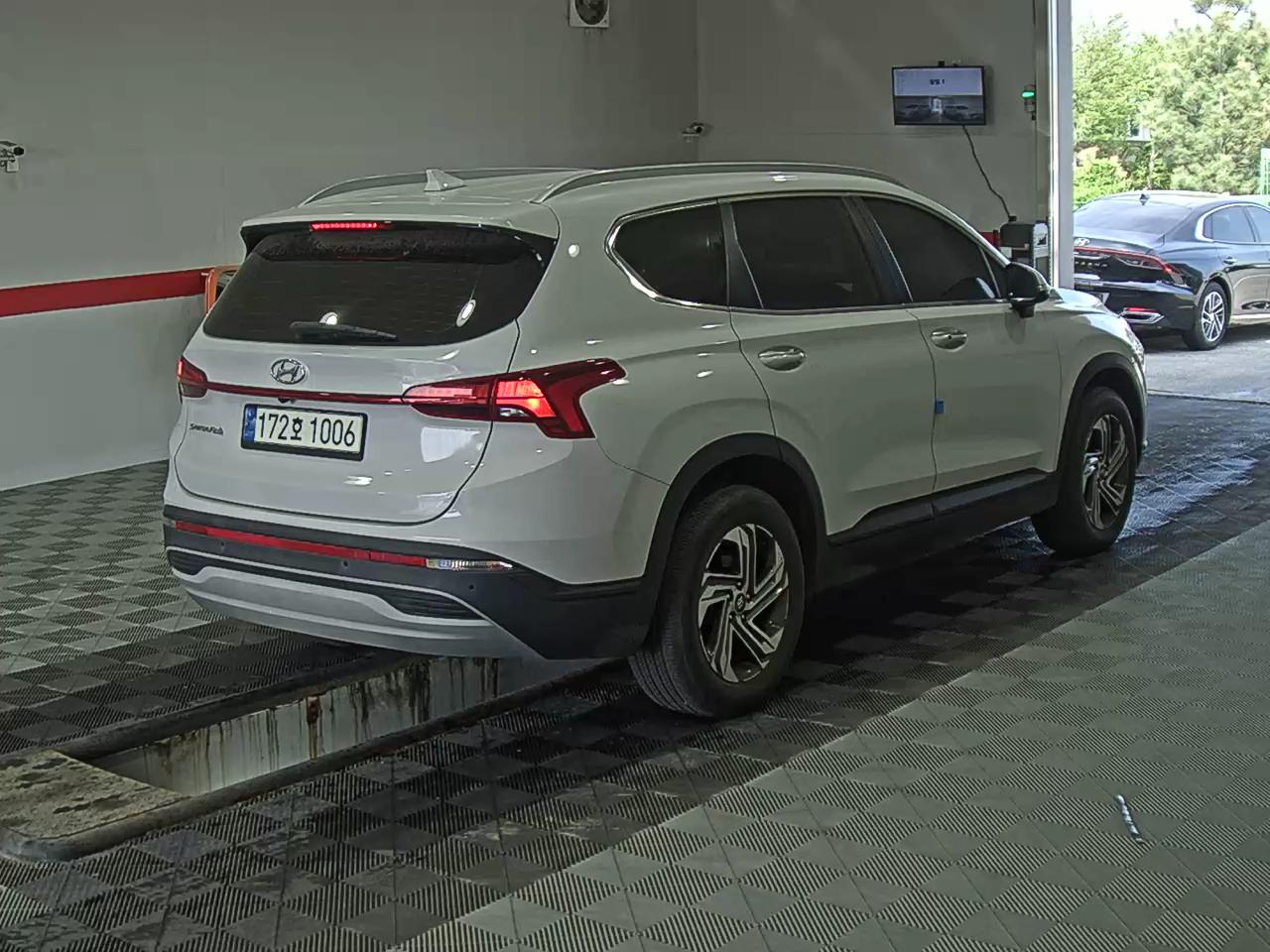 Hyundai Santa Fe - 4