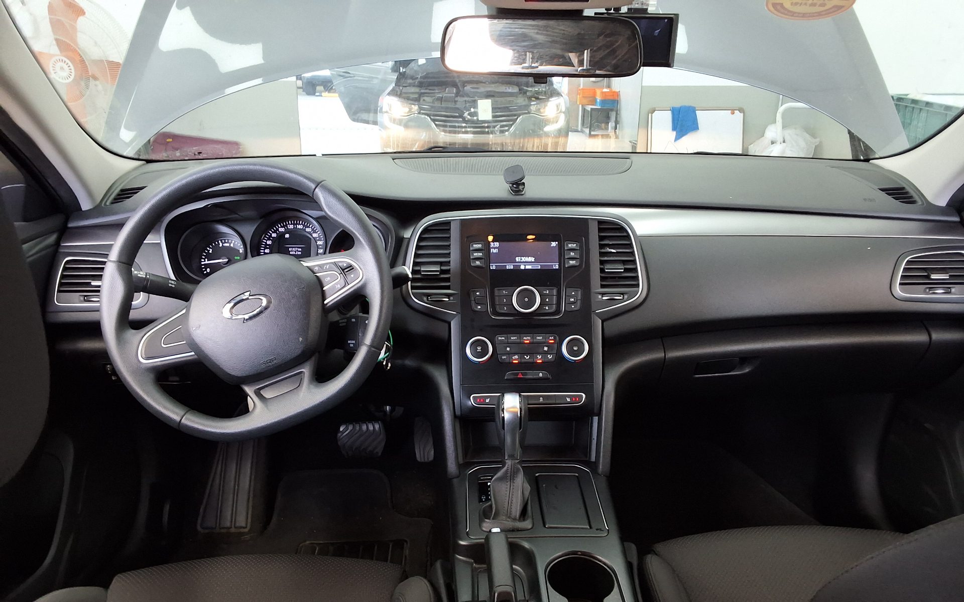 Renault Samsung SM6 2019 - Image 10